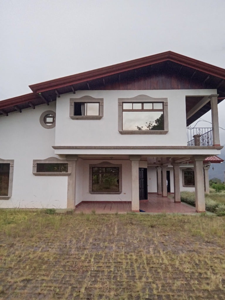 Tranquil House with Mountain and City Views, San Isidro del General, Perez Zeledon, San Isidro De El General, Perez Zeledon, San Jose, Costa Rica 11901