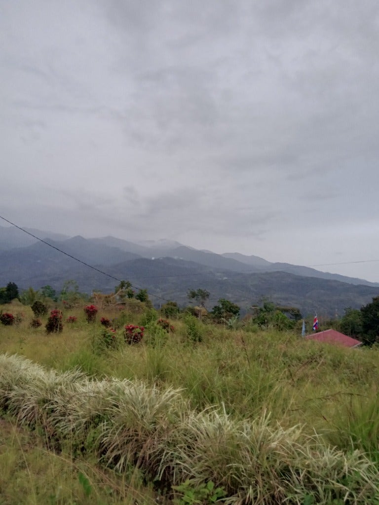 Tranquil House with Mountain and City Views, San Isidro del General, Perez Zeledon, San Isidro De El General, Perez Zeledon, San Jose, Costa Rica 11901 — photo 2 of 5