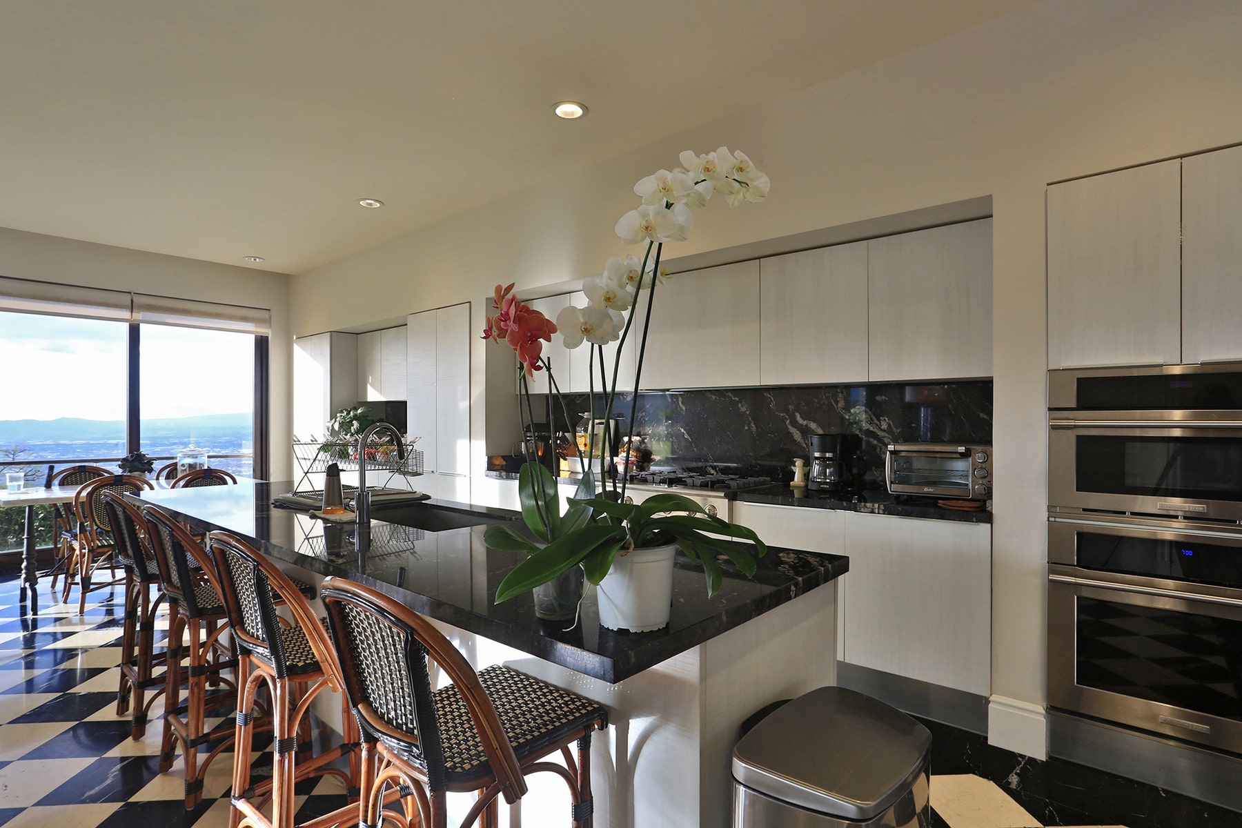 Fully Furnished Apartment — foto 10 de 19