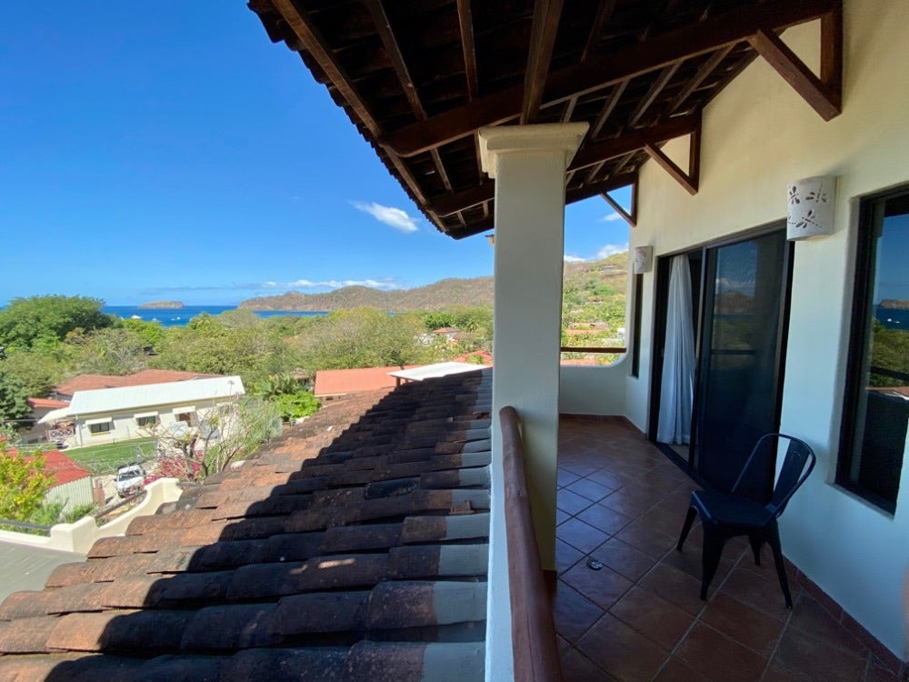 Coco Sunset Hill 2 Bedroom with Ocean View Rooftop, #57 — foto 9 de 15