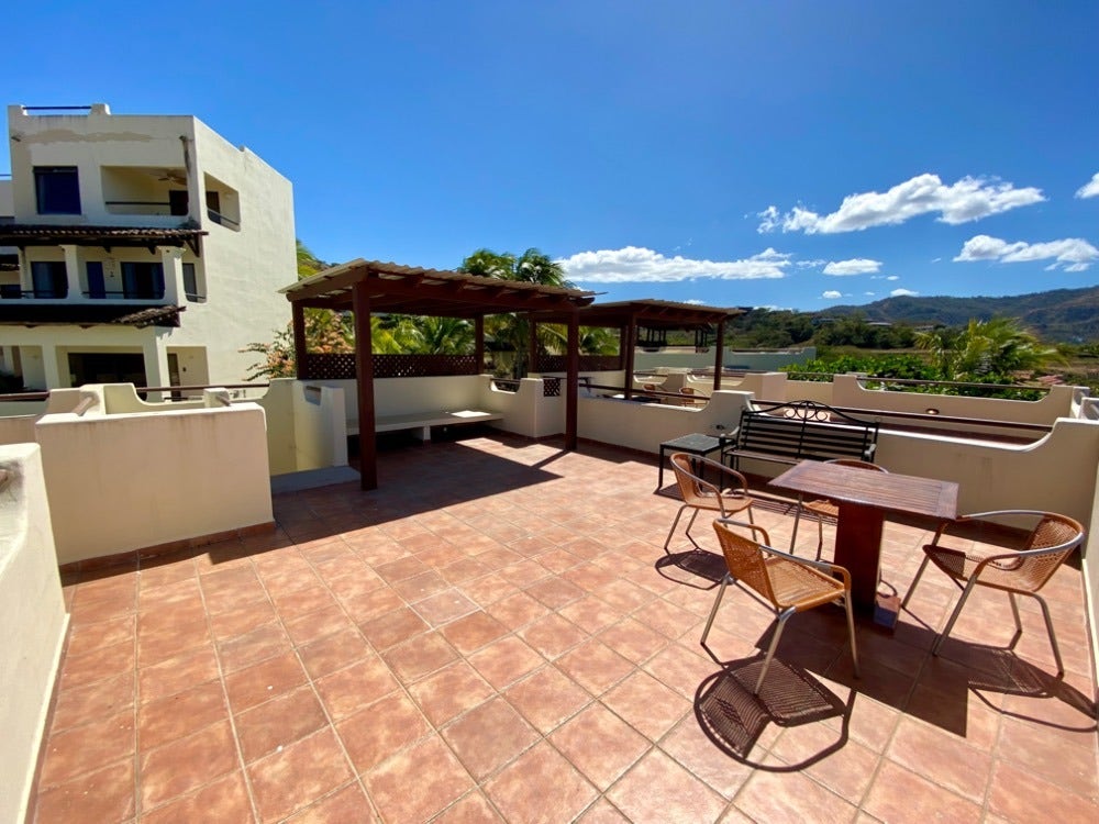 Coco Sunset Hill 2 Bedroom with Ocean View Rooftop, #57 — foto 13 de 15