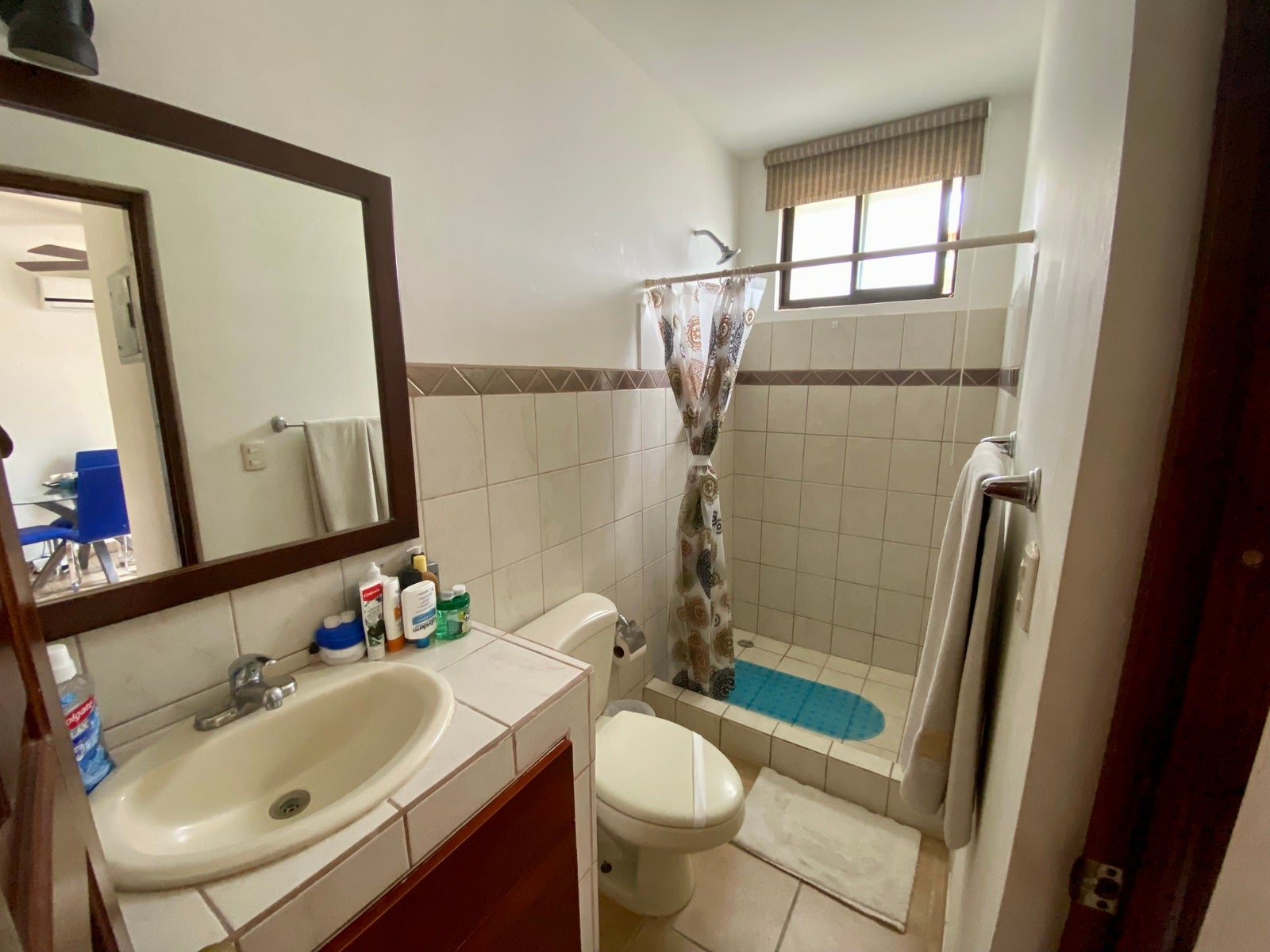 Coco Sunset Hill One Bedroom With Rooftop Deck, #09 — foto 7 de 11