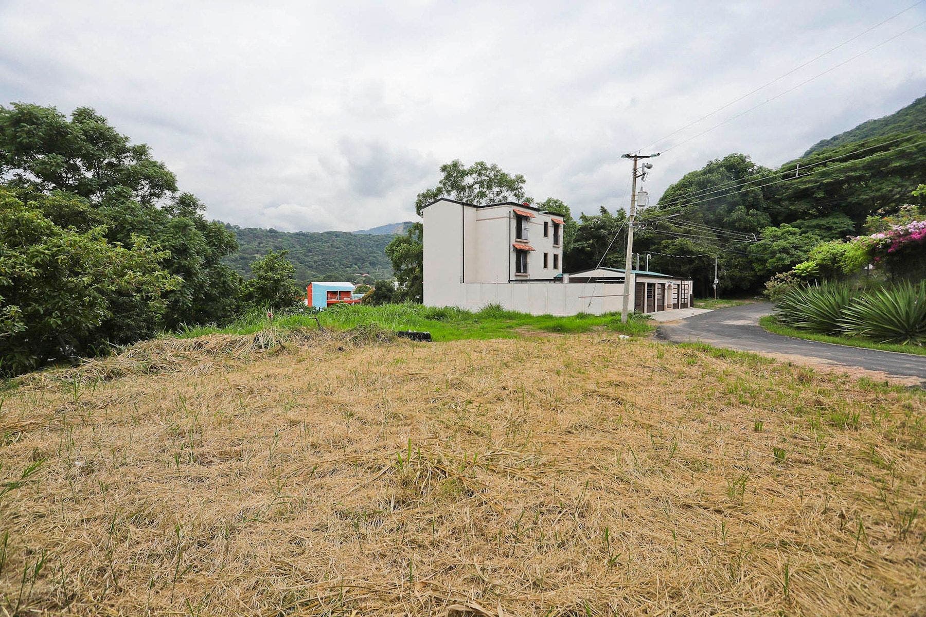 Development lot Hacienda Paraiso — photo 5 of 7