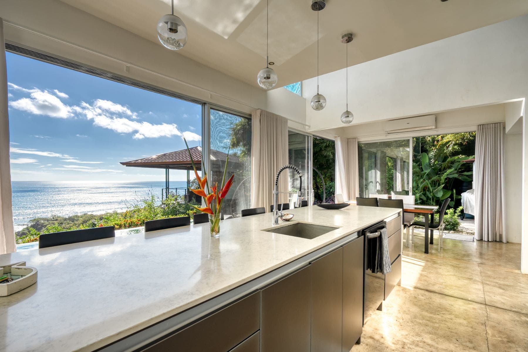 Modern Home in Ayacucho with Epic White Water Views — photo 4 of 17