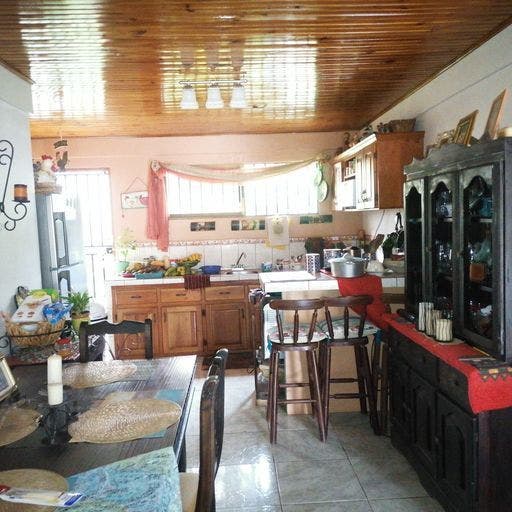 3 BR Mountain house, Minutes from town — photo 9 of 15