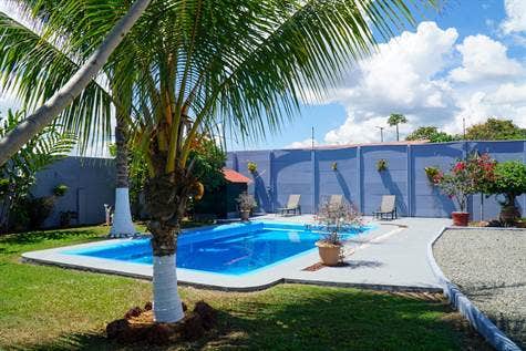 Beautiful 3br 2.5 bath House with Pool — foto 4 de 19