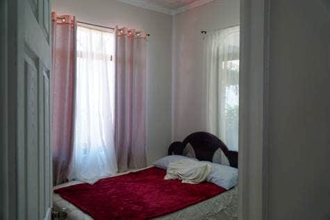 Beautiful 3br 2.5 bath House with Pool — foto 19 de 19