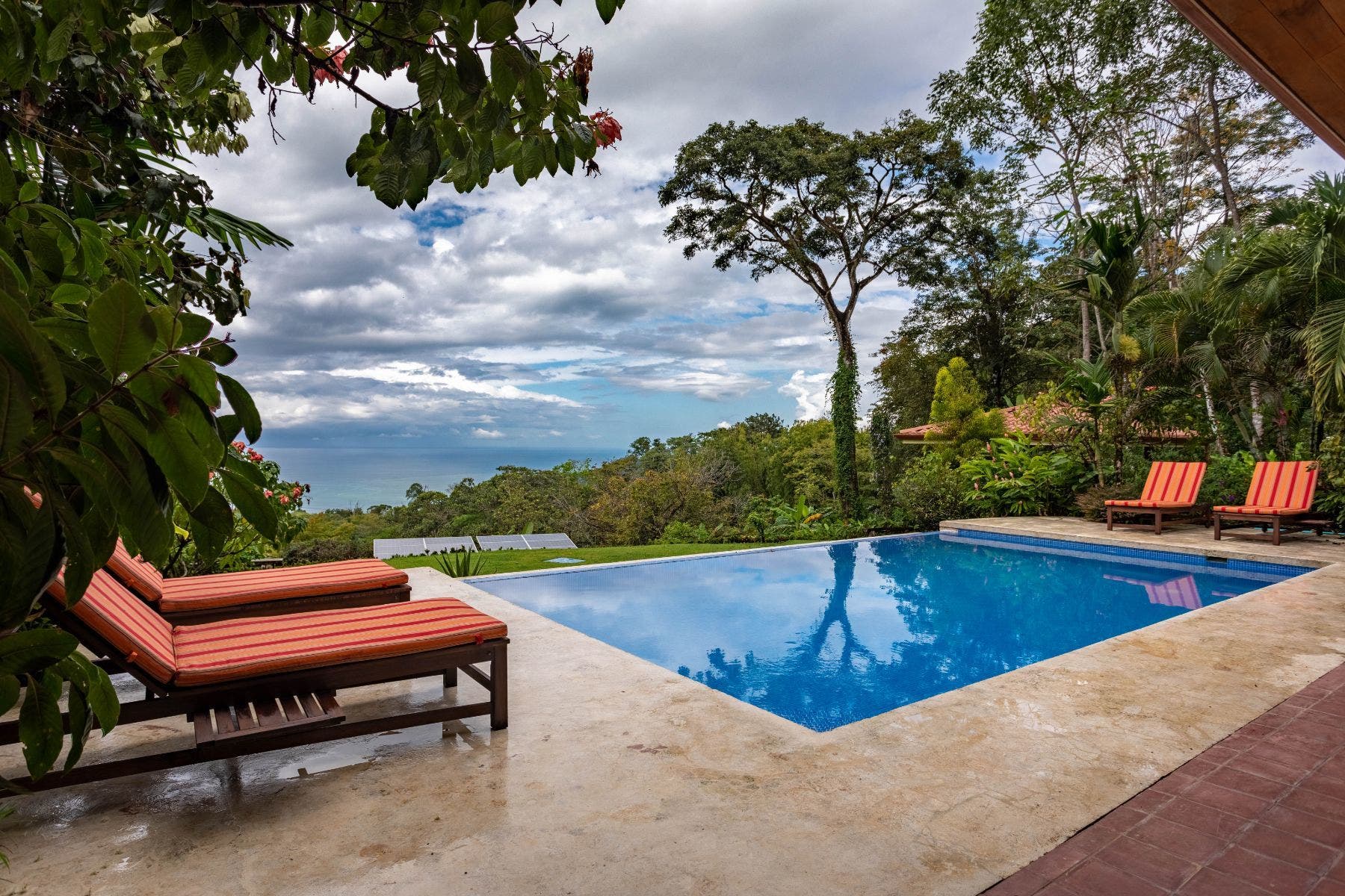 Wonderful Five Bedroom Ocean View Home in Escaleras, Escaleras, Dominical, Bahia Ballena, Osa, Puntarenas, Costa Rica 60504 — photo 2 of 5
