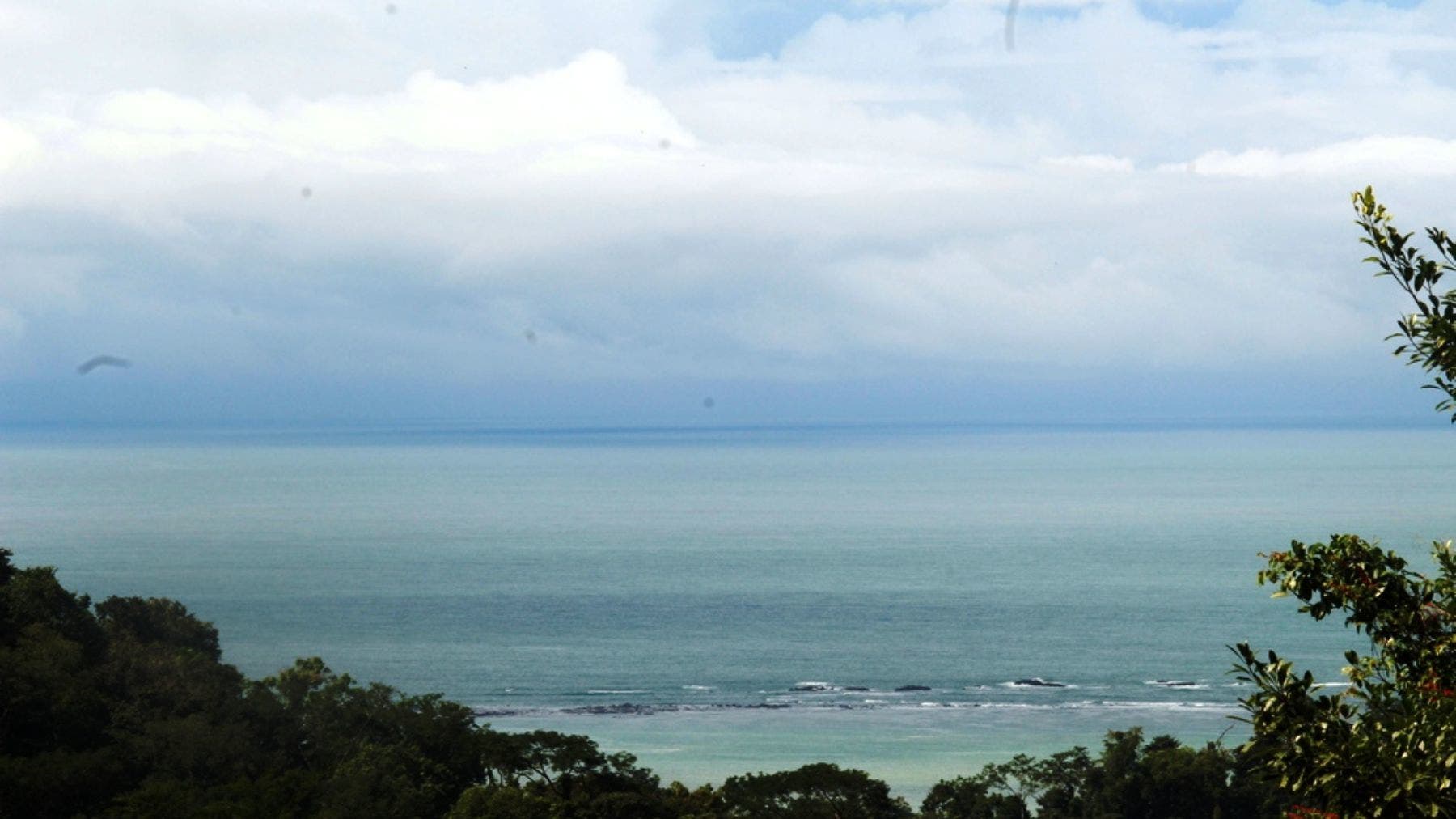 Riverfront Farm With Gorgeous Waterfalls And Ocean Views — photo 18 of 19