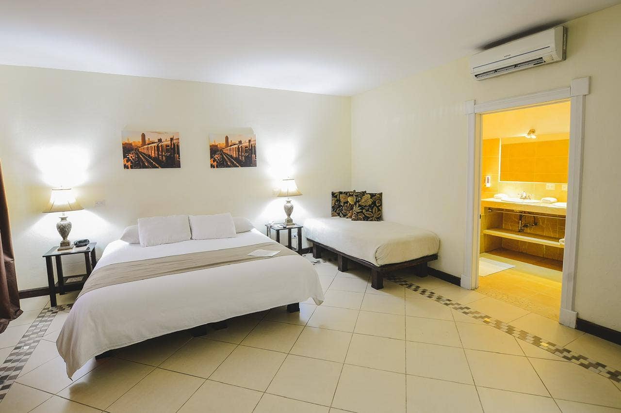 Chalet City Boutique Hotel. — photo 9 of 19