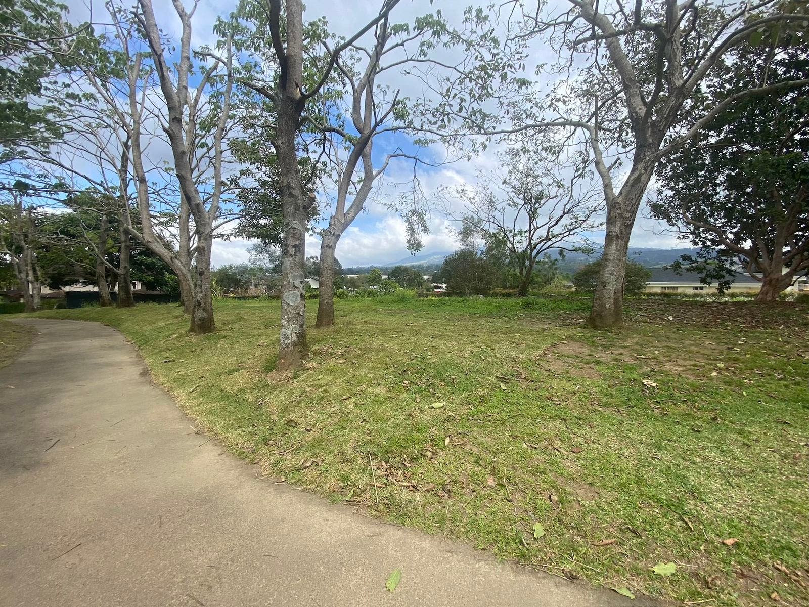 Monteran Residential Lot for Sale — photo 9 of 14