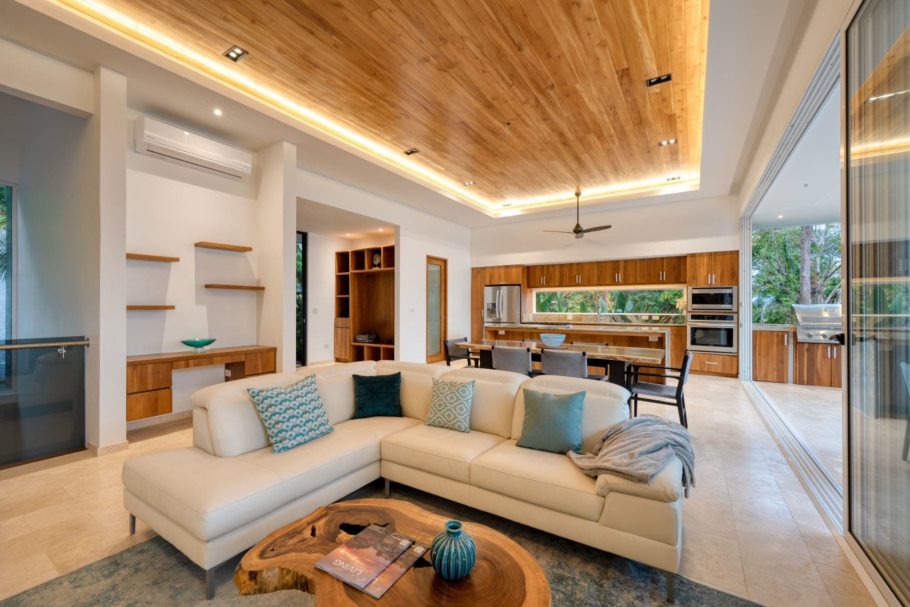 Brand New Modern Home in Escaleras with Ocean View — photo 4 of 19