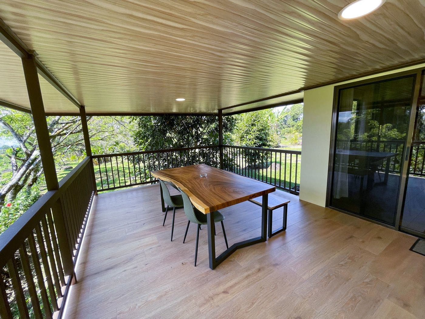 Big 7 BR Country House on 4 Acres — photo 17 of 19
