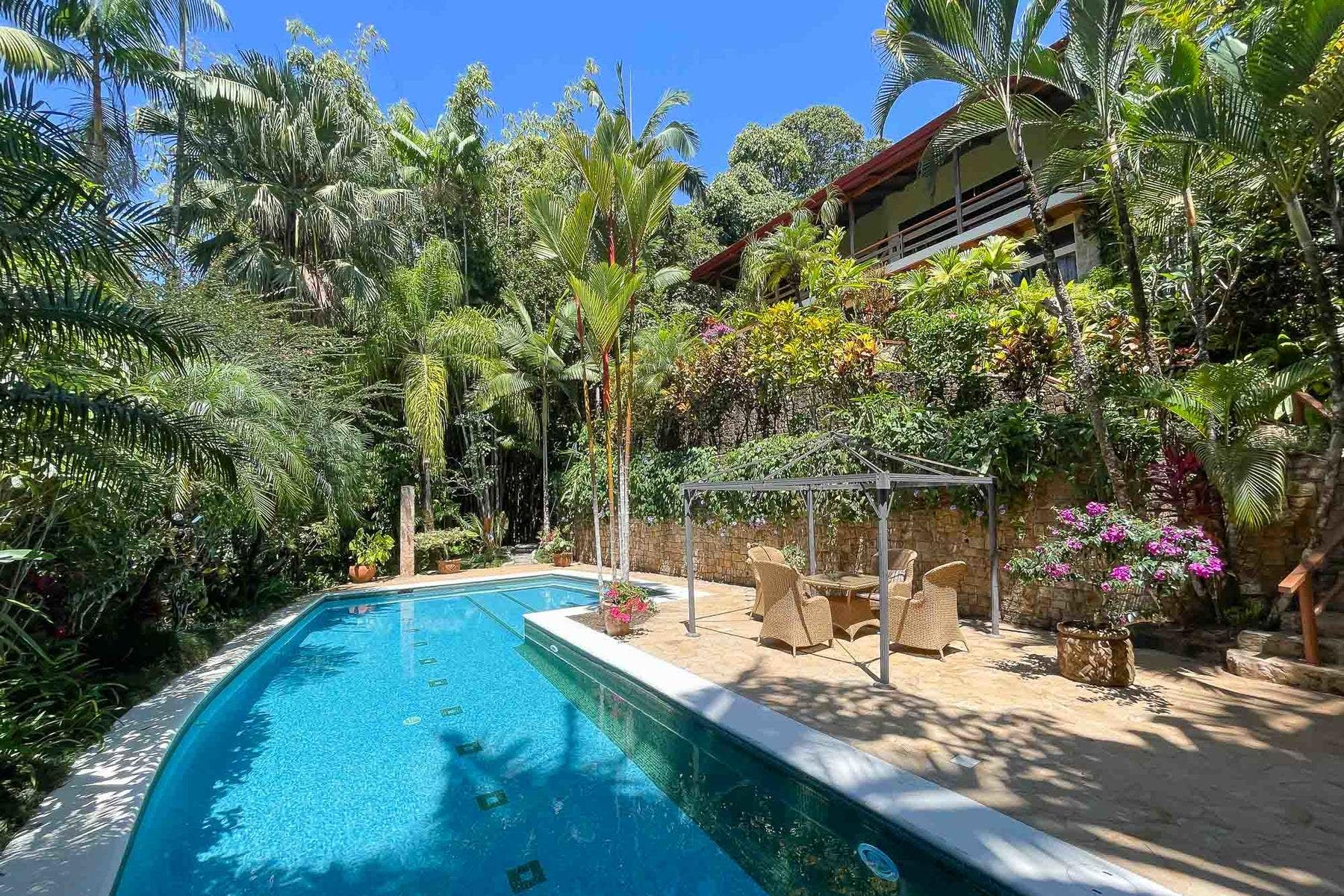 Villas Los Jardines Two 3 bedroom homes each with pool — photo 4 of 19
