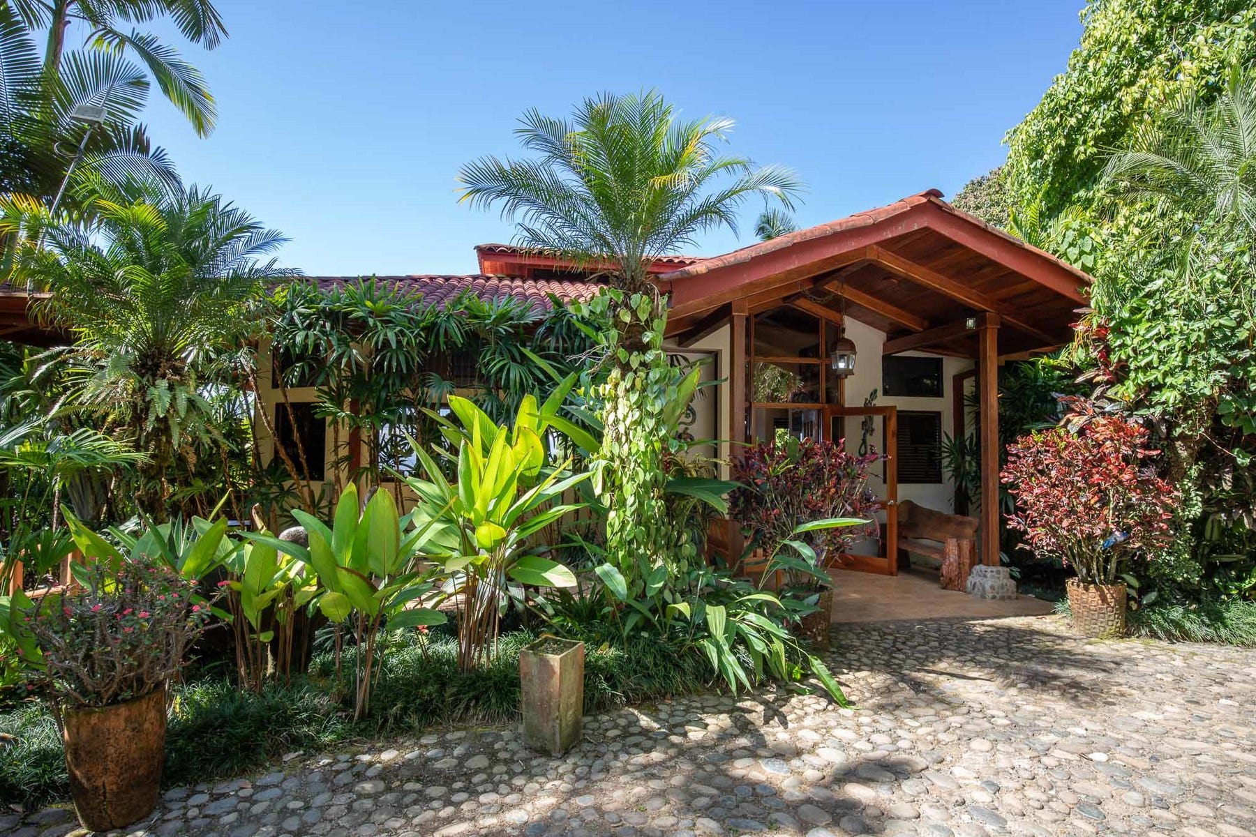 Villas Los Jardines Two 3 bedroom homes each with pool — photo 15 of 19