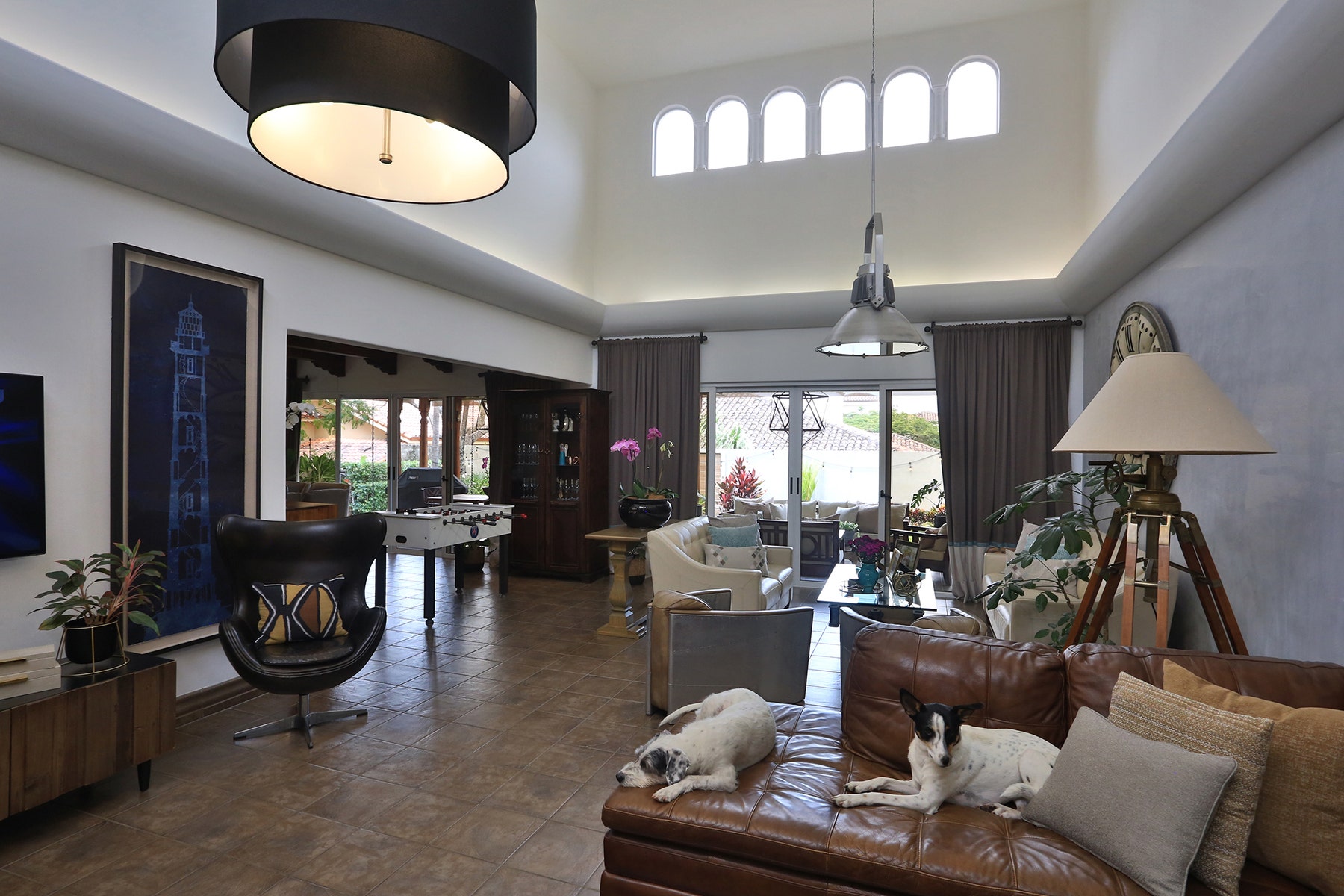 Hacienda Real Single Level Family Home — photo 12 of 19