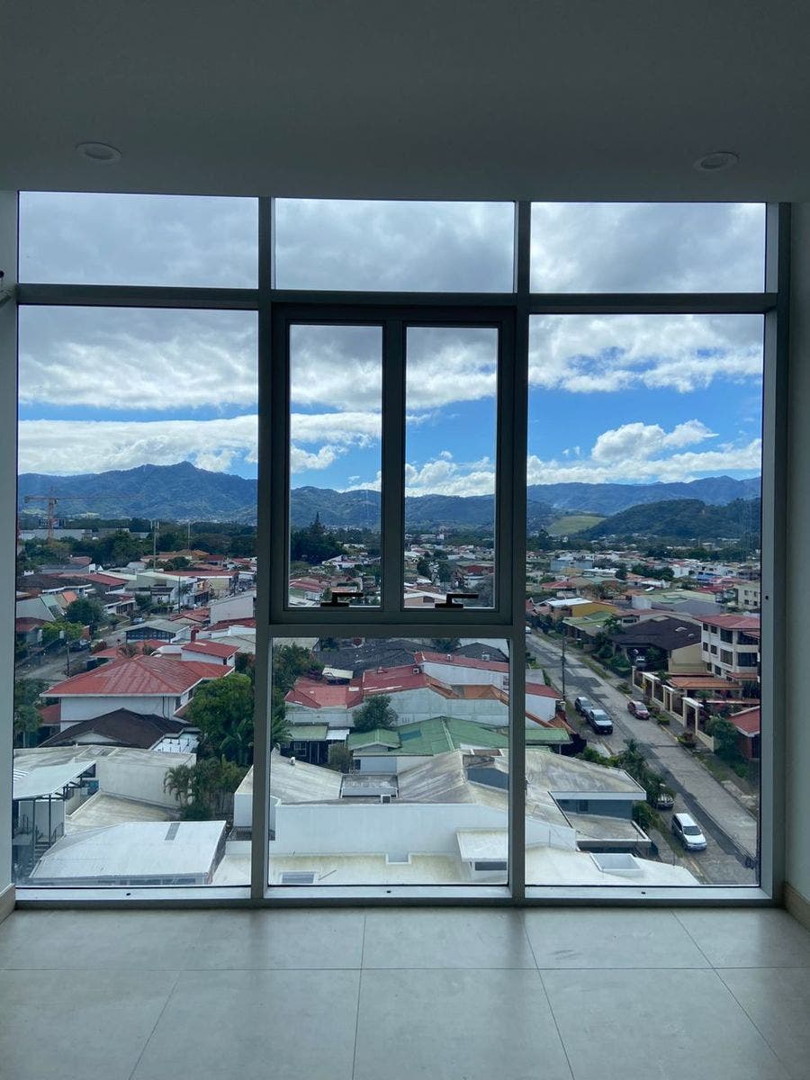 Torre Las Loras — photo 8 of 19