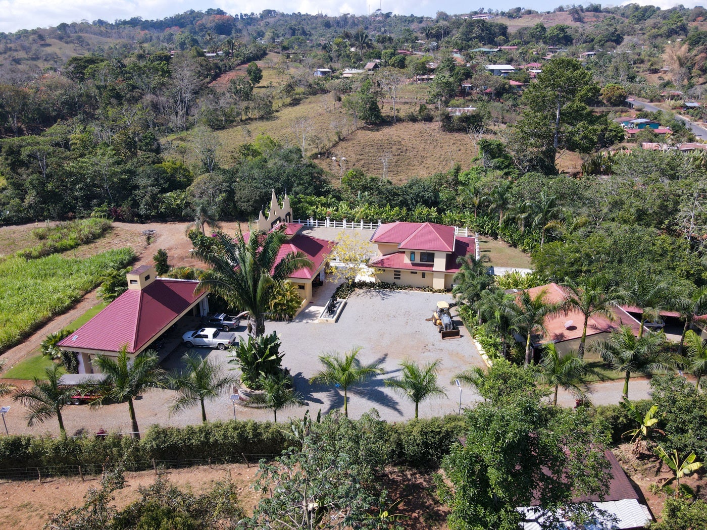 Beautiful More than Four Acre Quinta with 7BR House — photo 2 of 19