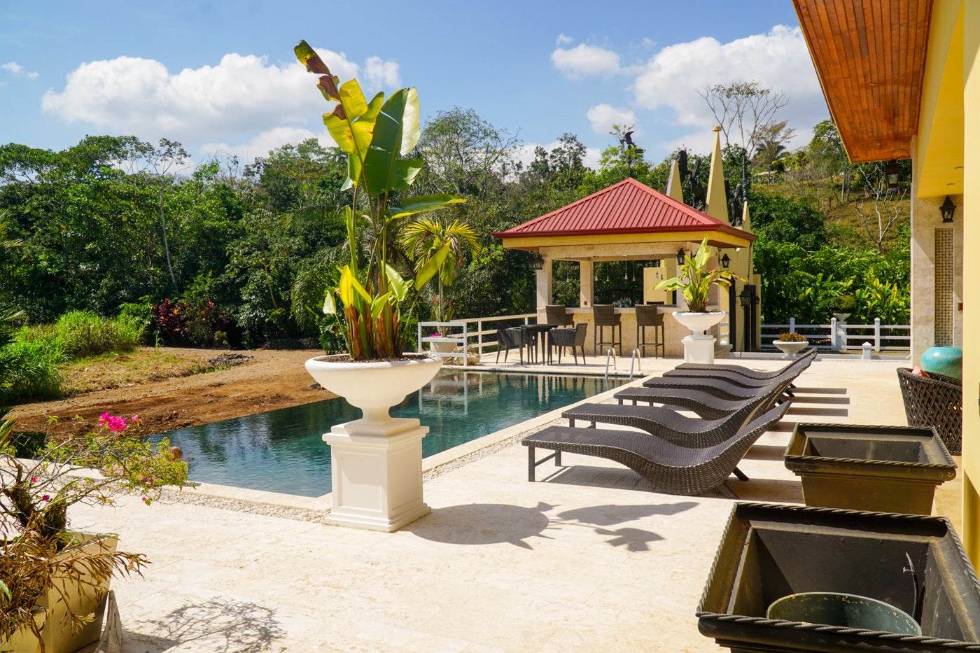 Beautiful More than Four Acre Quinta with 7BR House — photo 6 of 19