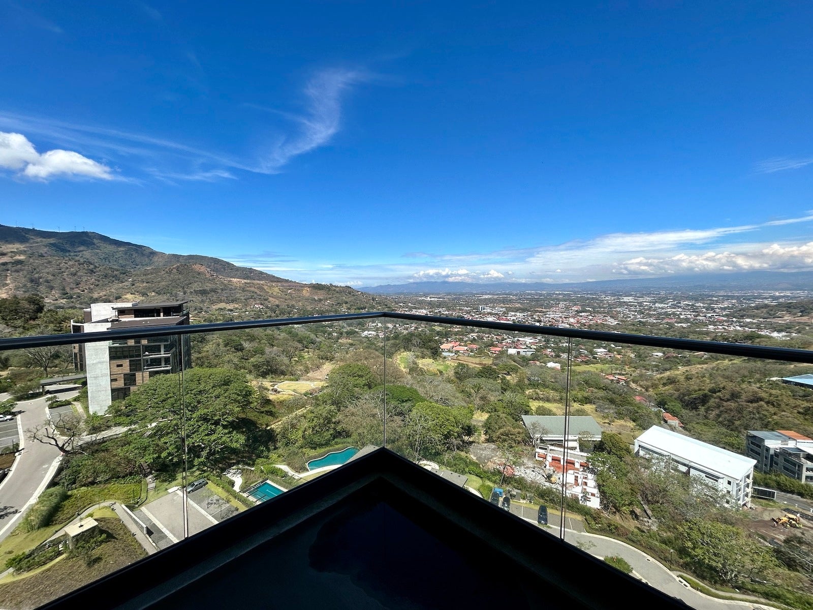 Solaris Great Views Deluxe Condo, #703 — photo 12 of 19