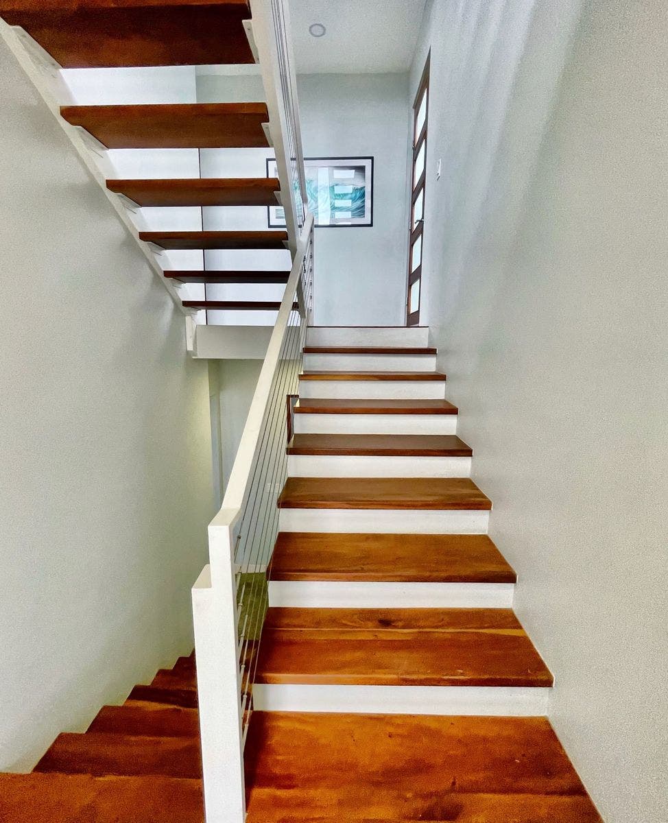 Brand New Three Storey Home With Stunning Ocean View — photo 15 of 19