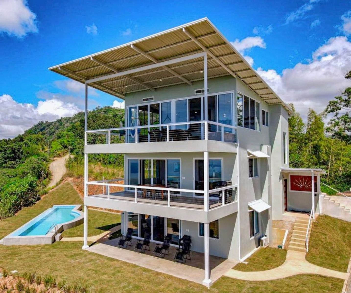Brand New Three Storey Home With Stunning Ocean View — photo 3 of 19