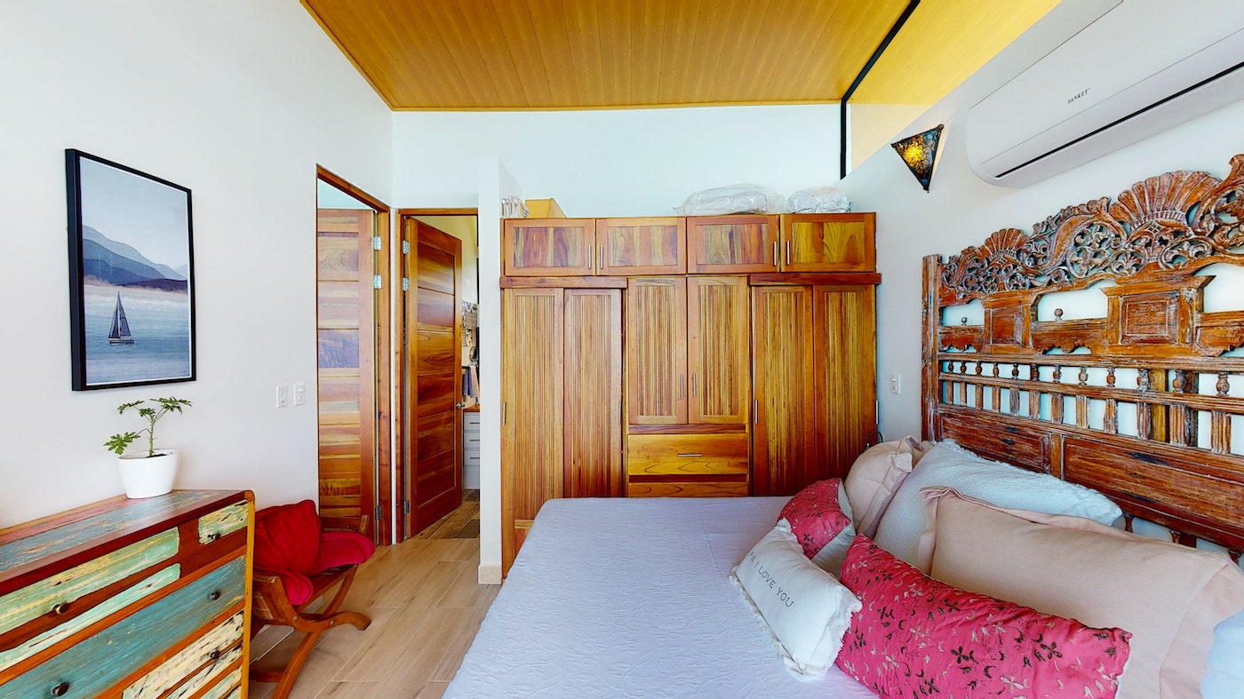 Ocean View Family Home — photo 12 of 18