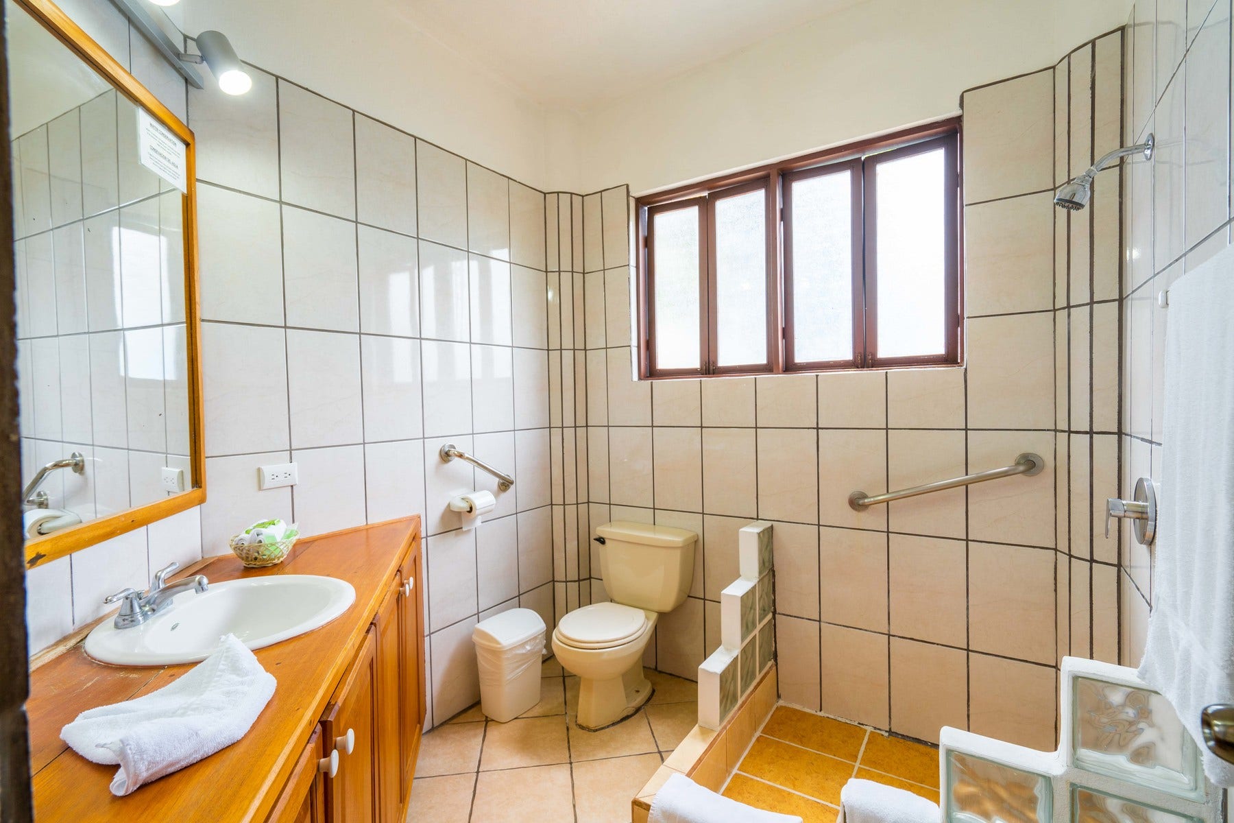 Manuel Antonio Villas Mymosa — photo 18 of 19