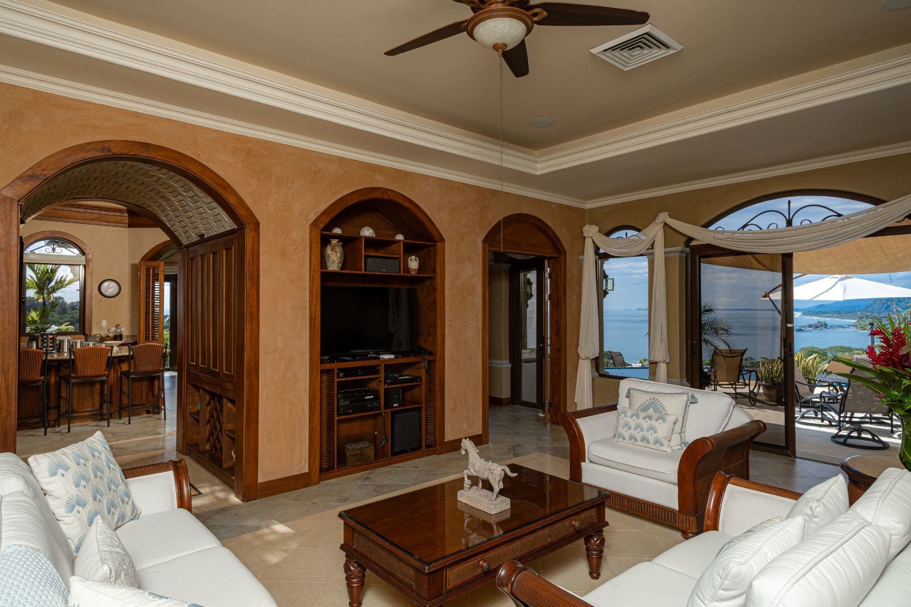 Pacific Dreams Wonderful Ocean View Luxury Villa, Las Olas, Dominical, Bahia Ballena, Osa, Puntarenas, Costa Rica 60504 — photo 4 of 5