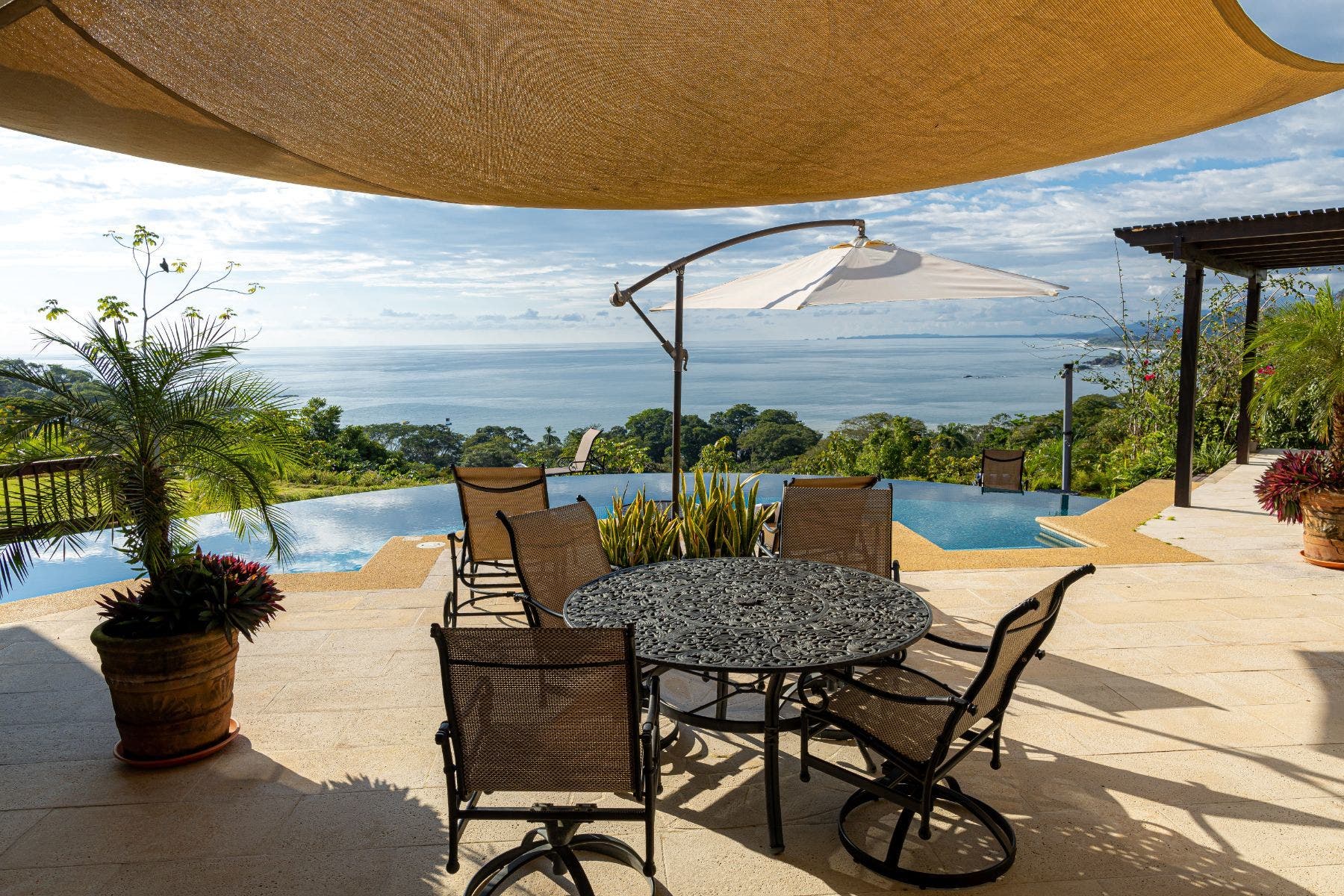 Pacific Dreams Wonderful Ocean View Luxury Villa — photo 11 of 19