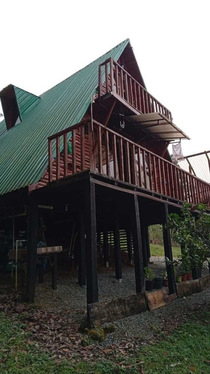 Cozy Mountain Cabin with Beautiful Views — photo 3 of 14