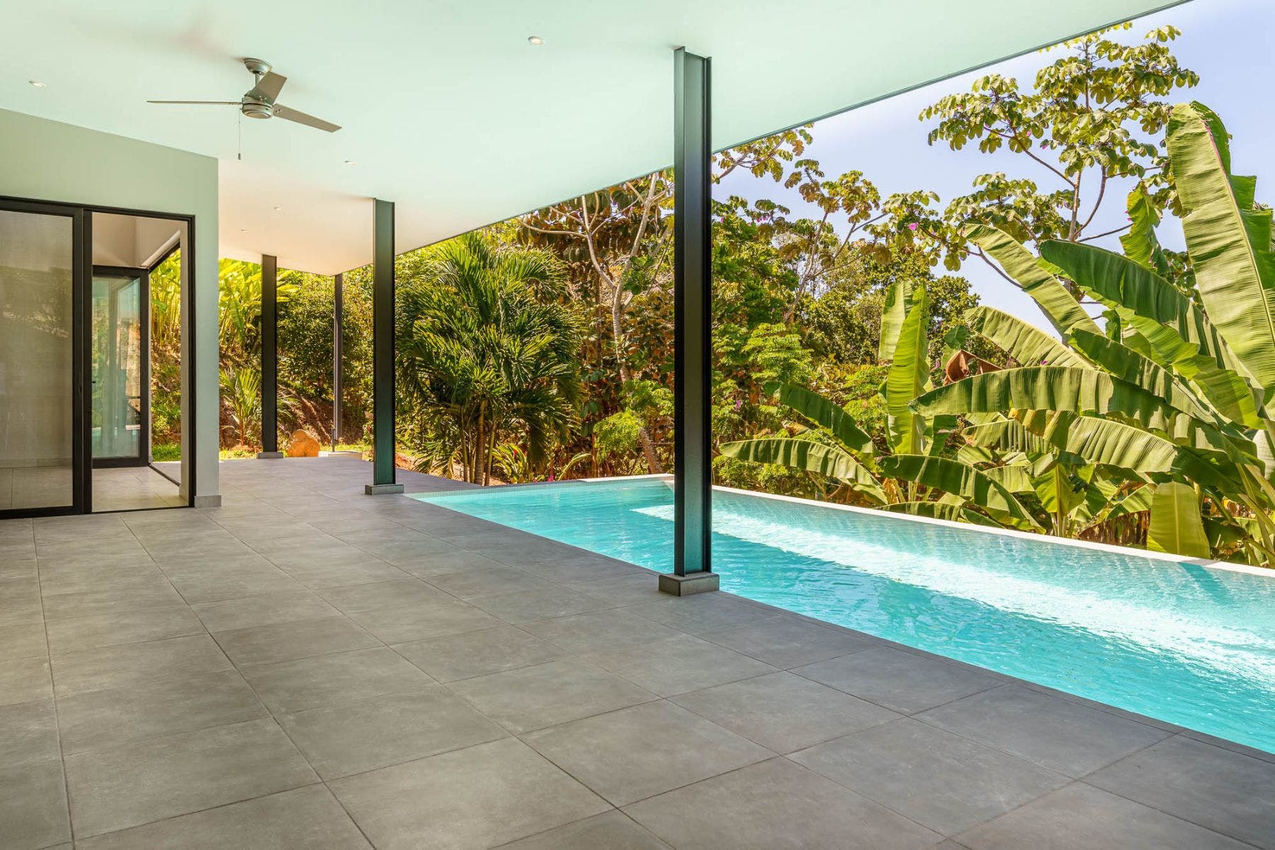 Brand New Contemporary Home in Uvita — photo 13 of 16