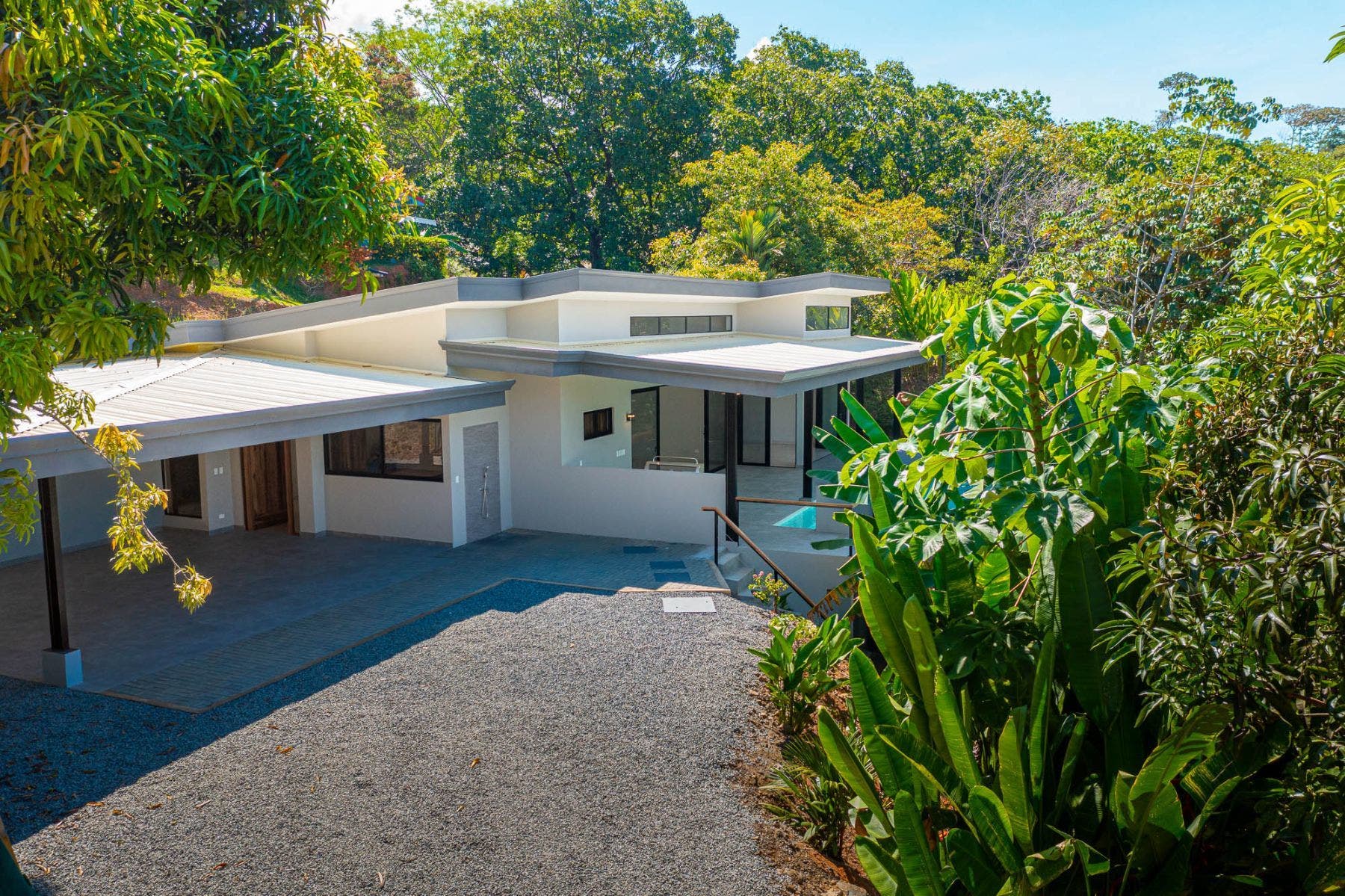 Brand New Contemporary Home in Uvita — photo 2 of 16