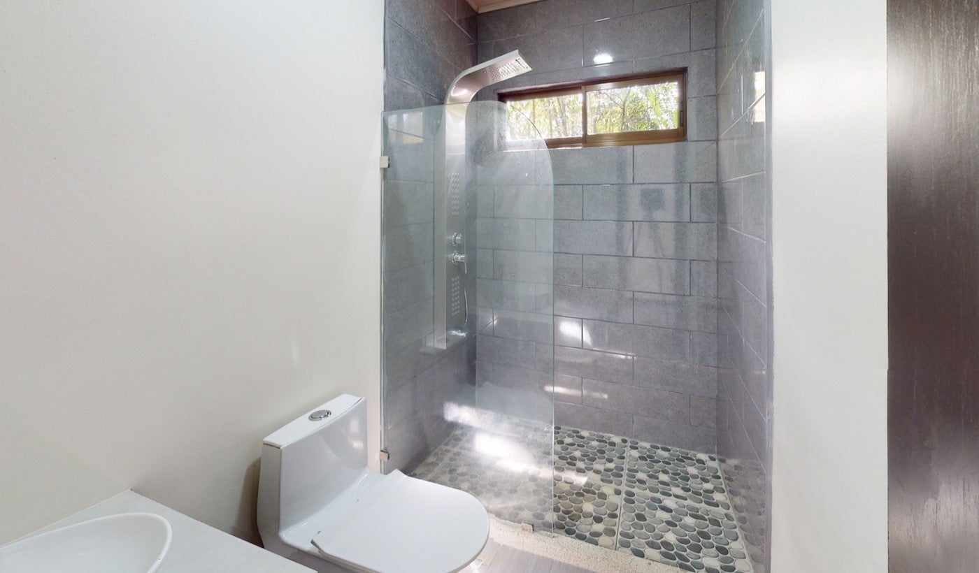 Investment Property Near Beach — photo 8 of 8