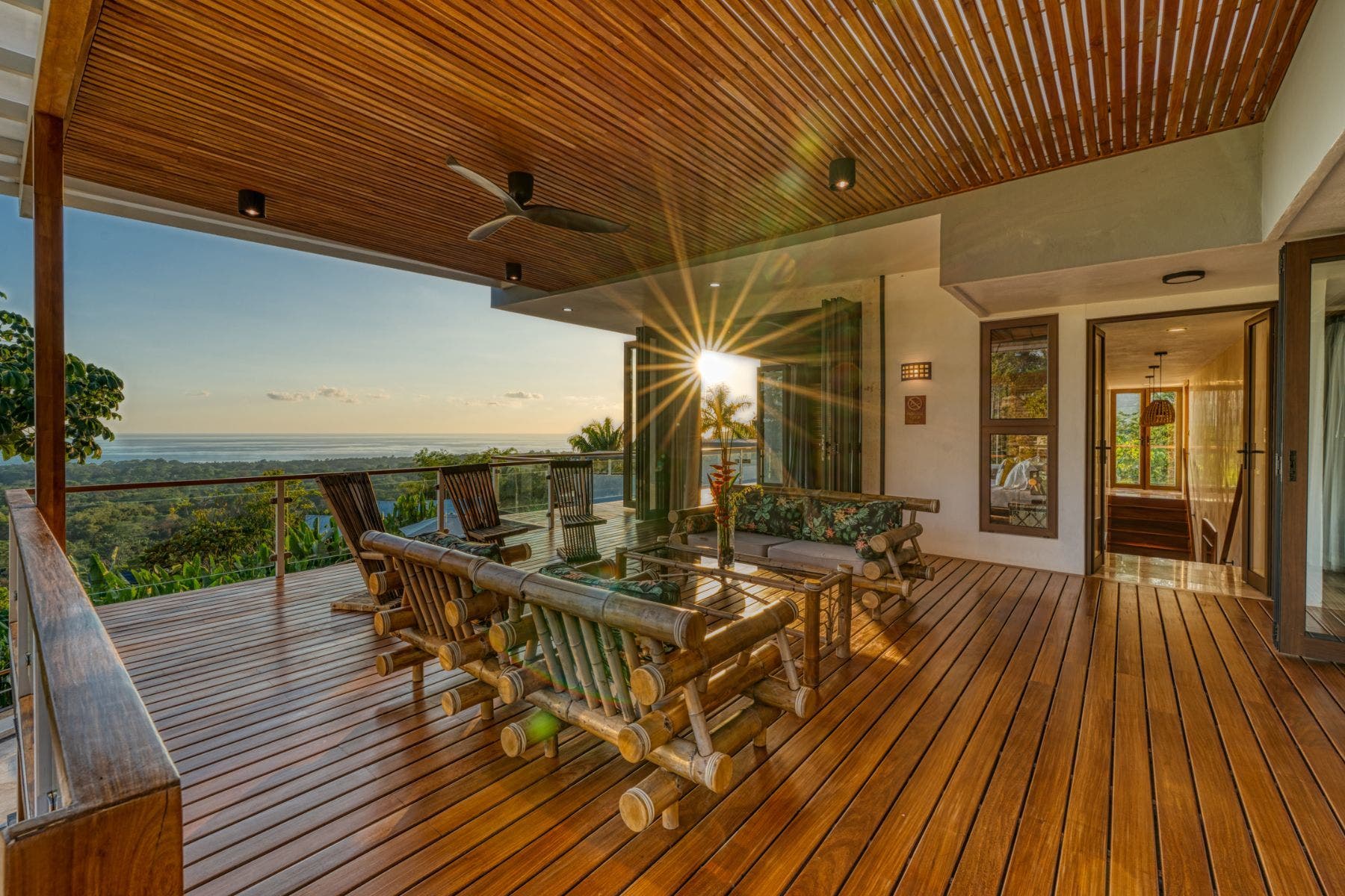 Carabao Luxury Villa — photo 13 of 19