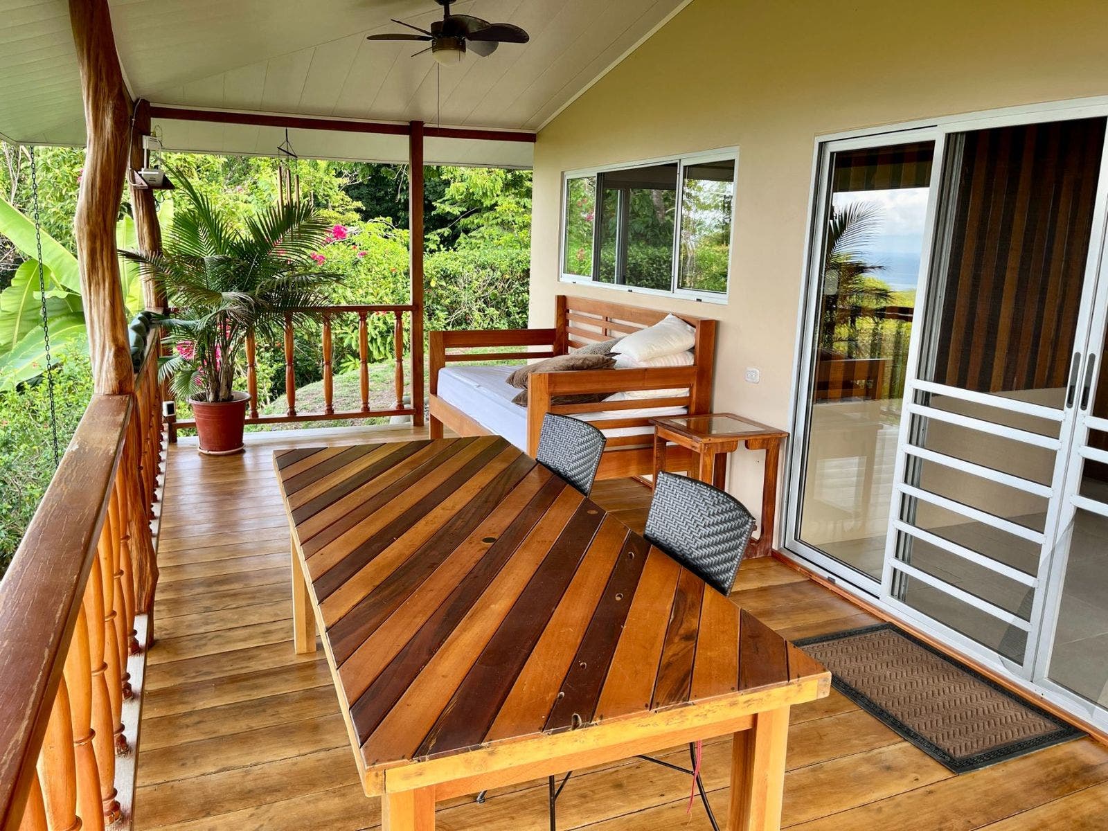 Charming Home in Playa Hermosa with Stunning Sunset and Ocean View — photo 10 of 18