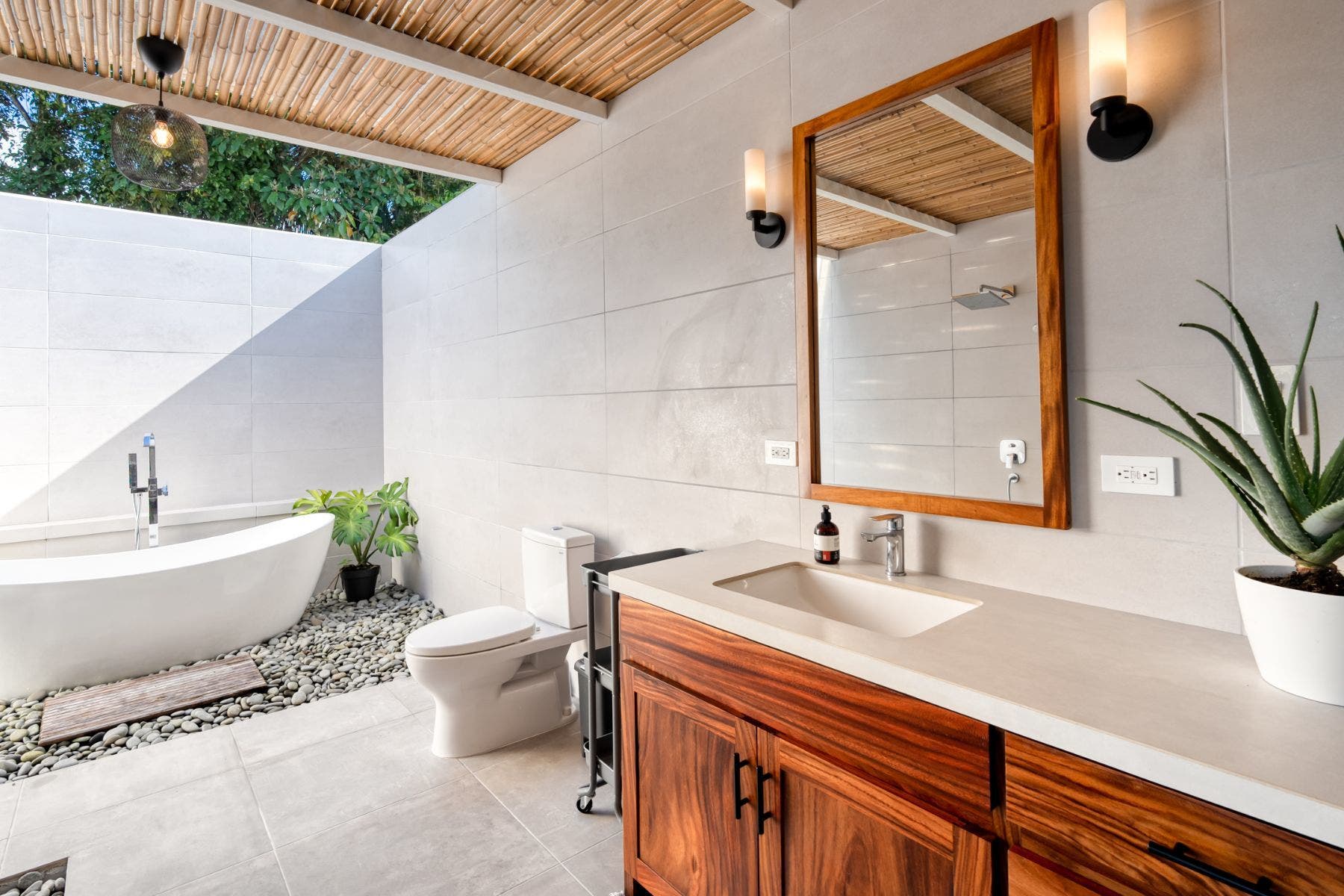 Wonderful Luxury Home with Pool in Ojochal — photo 8 of 19