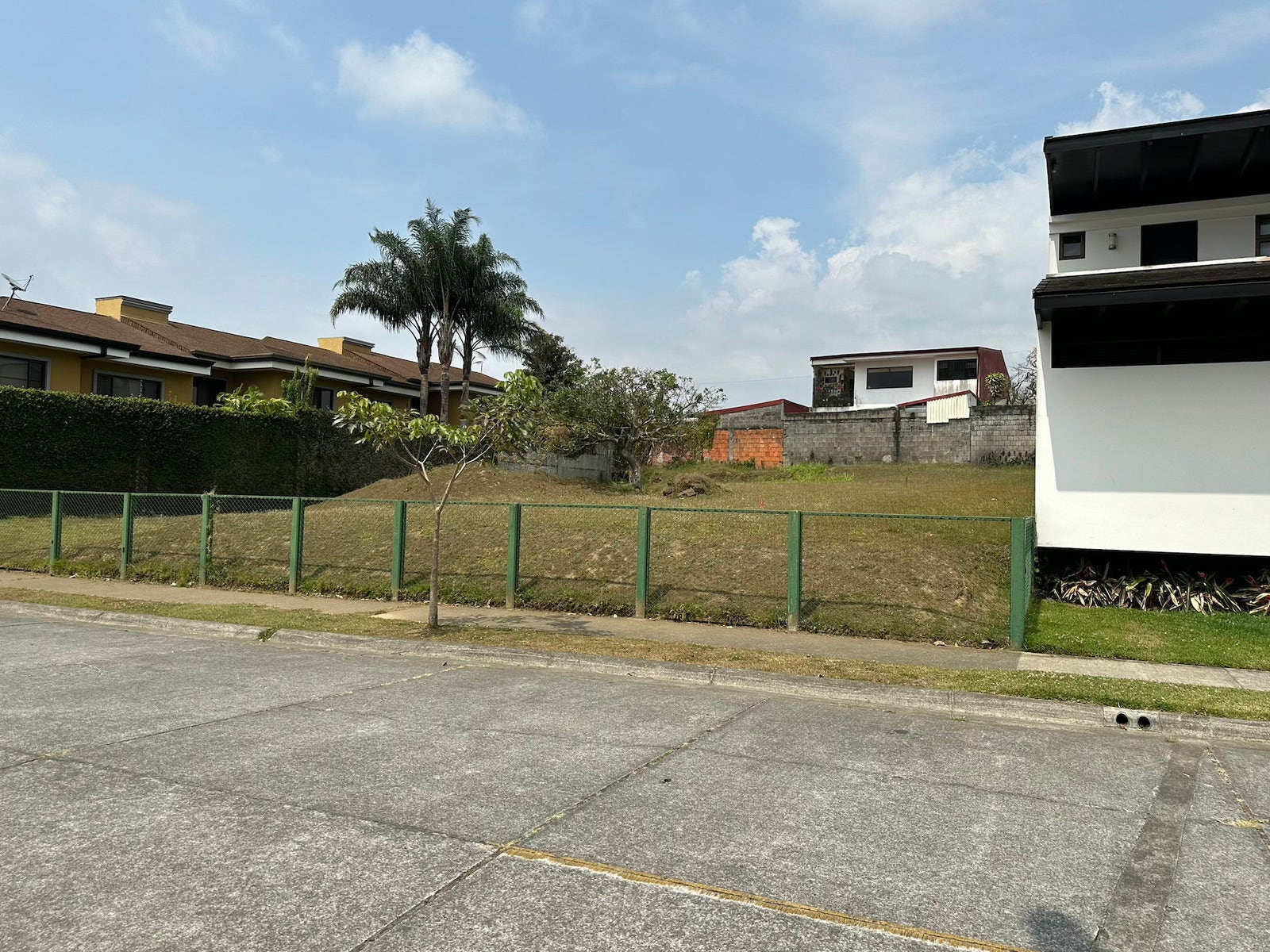Prados Del Este, Prados Del Este, Granadilla, Curridabat, 513, San Jose, Costa Rica 11801 — foto 5 de 5
