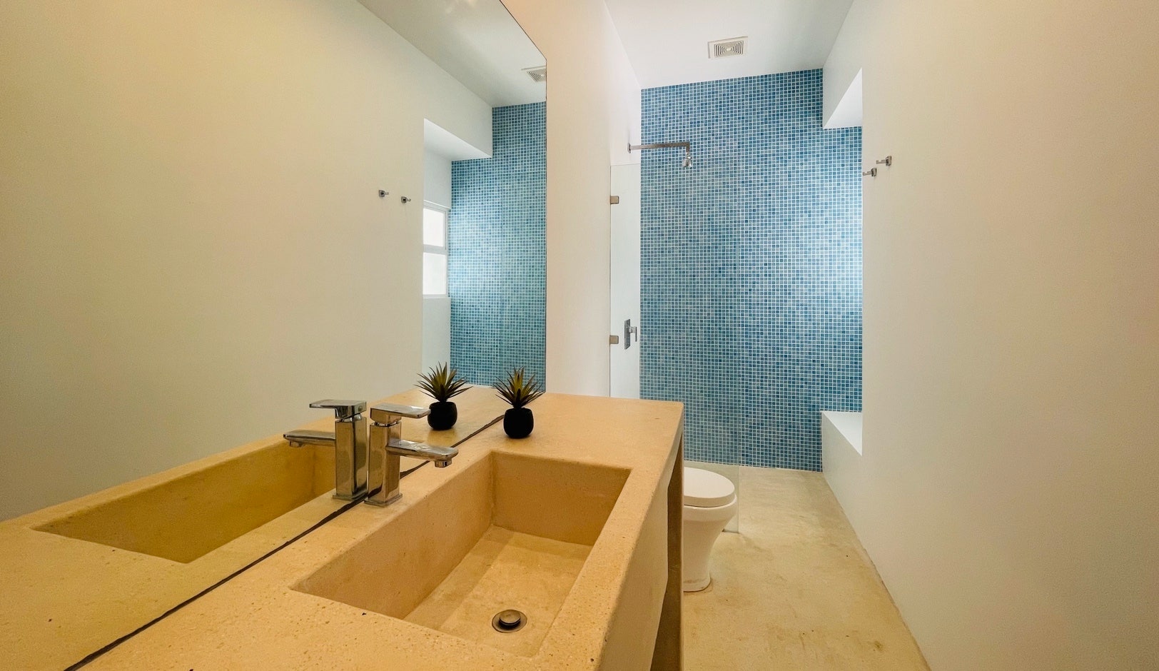 Two Ocean View Homes — photo 14 of 19