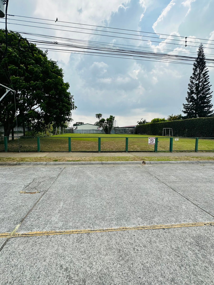 Residential Prados del Este — foto 6 de 14