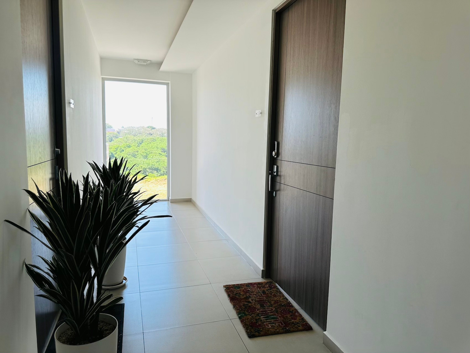 Condominium Novaflats, Condominium Novaflats, Tres Rios, Curridabat, Sanchez, Curridabat, San Jose, Costa Rica 11801, Tres Rios