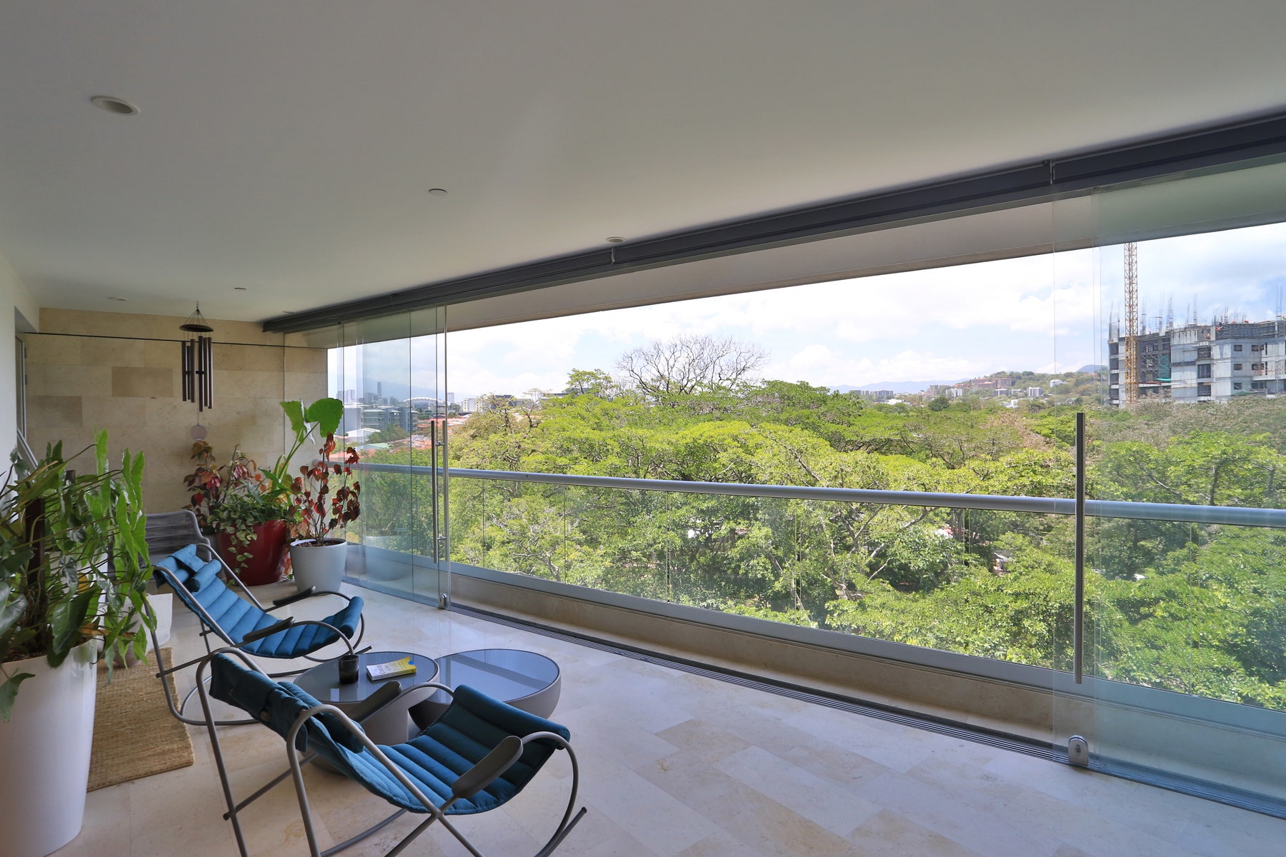 State of the Art Central Park Residence — photo 2 of 16
