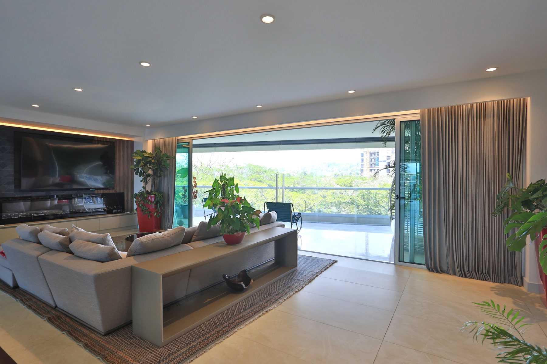 State of the Art Central Park Residence — photo 5 of 16