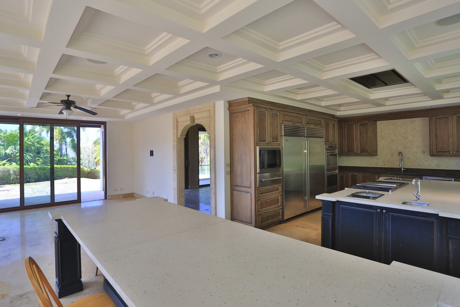 Villa Real Mediterranean Estate — photo 10 of 19