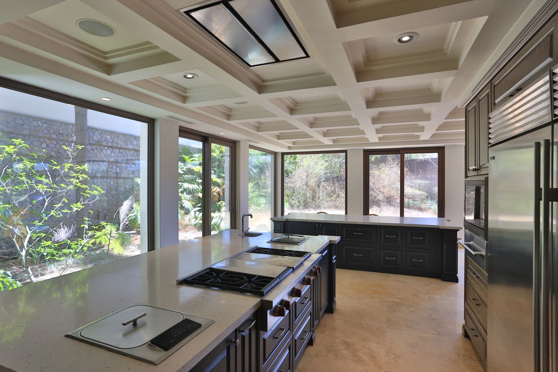 Villa Real Mediterranean Estate — photo 11 of 19