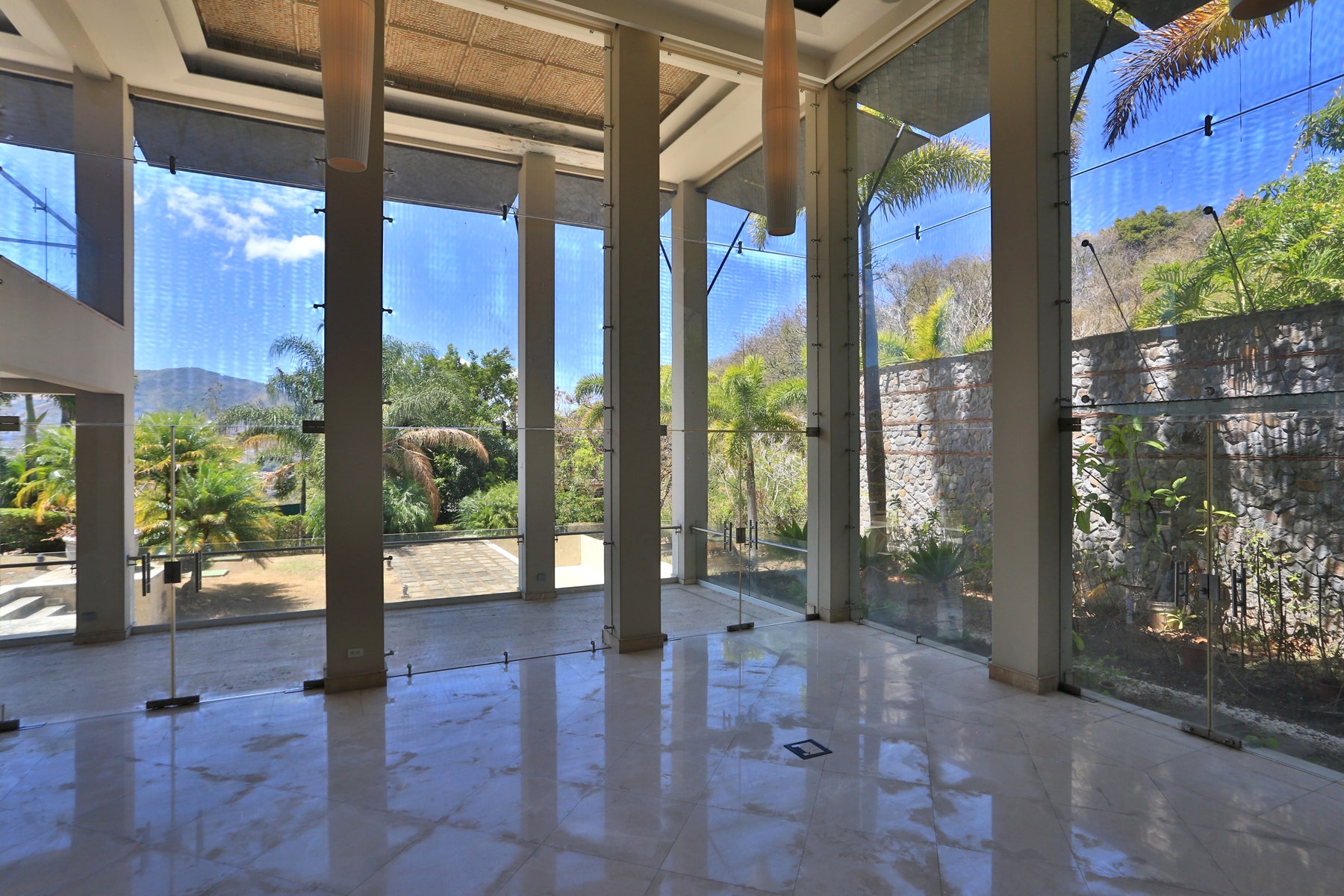 Villa Real Mediterranean Estate — photo 15 of 19