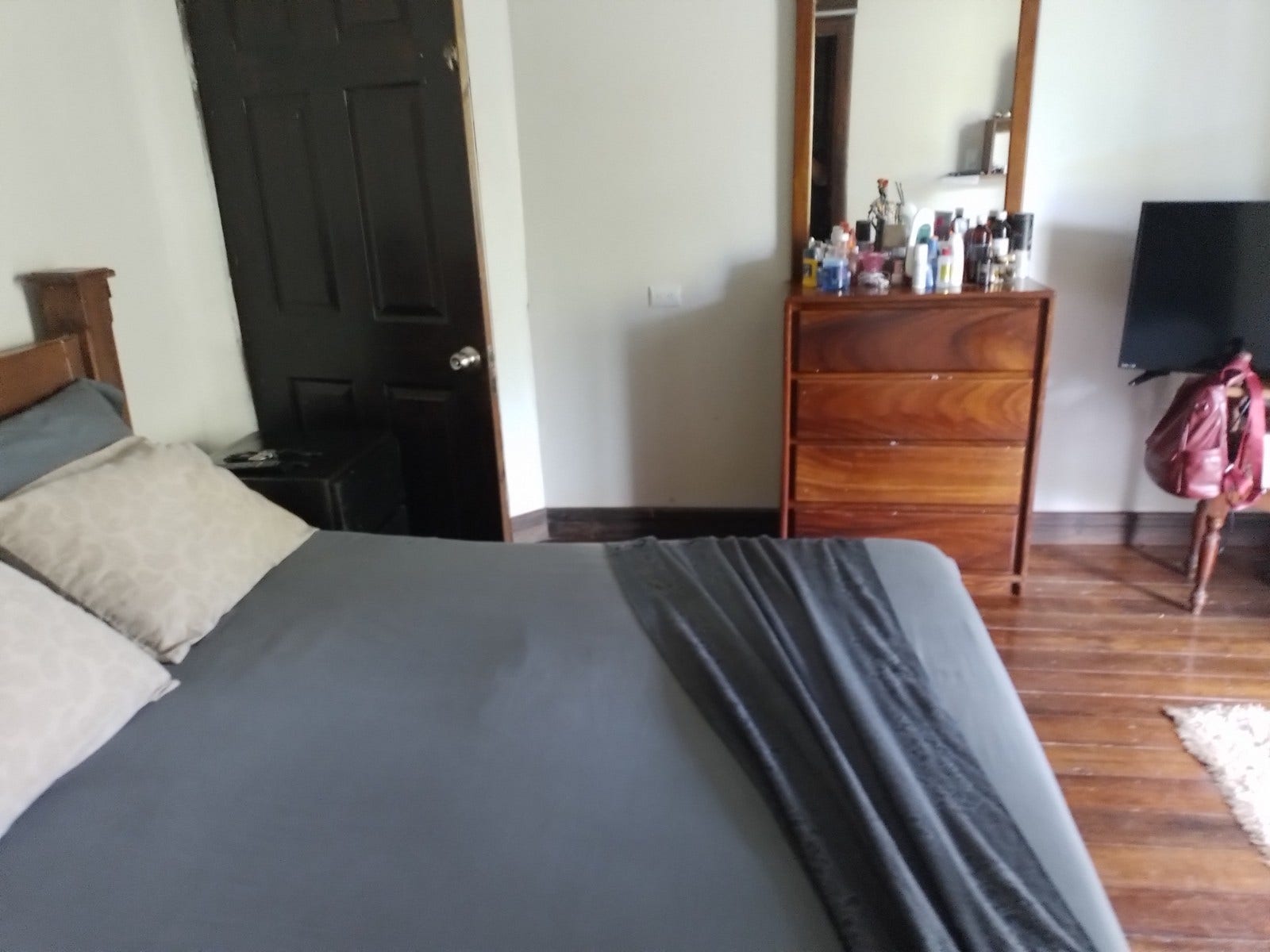 Private 3br House with Pool, Minutes from Town — photo 12 of 17