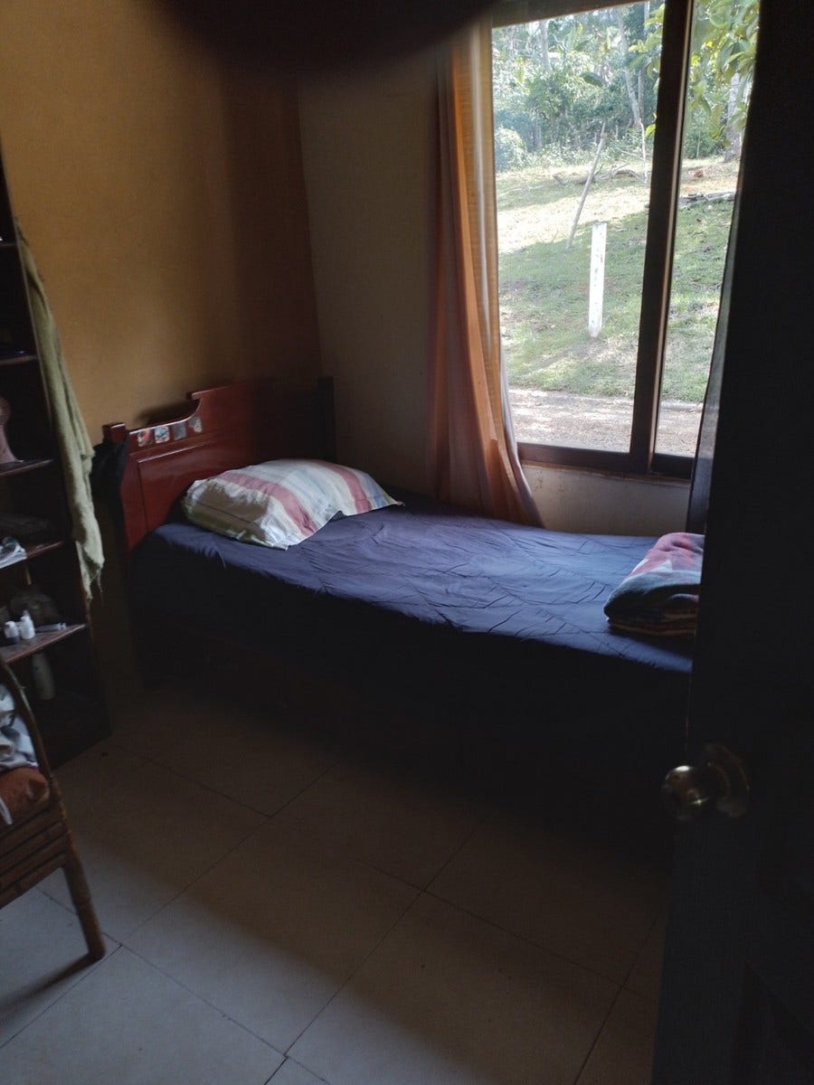 Private 3br House with Pool, Minutes from Town — photo 14 of 17