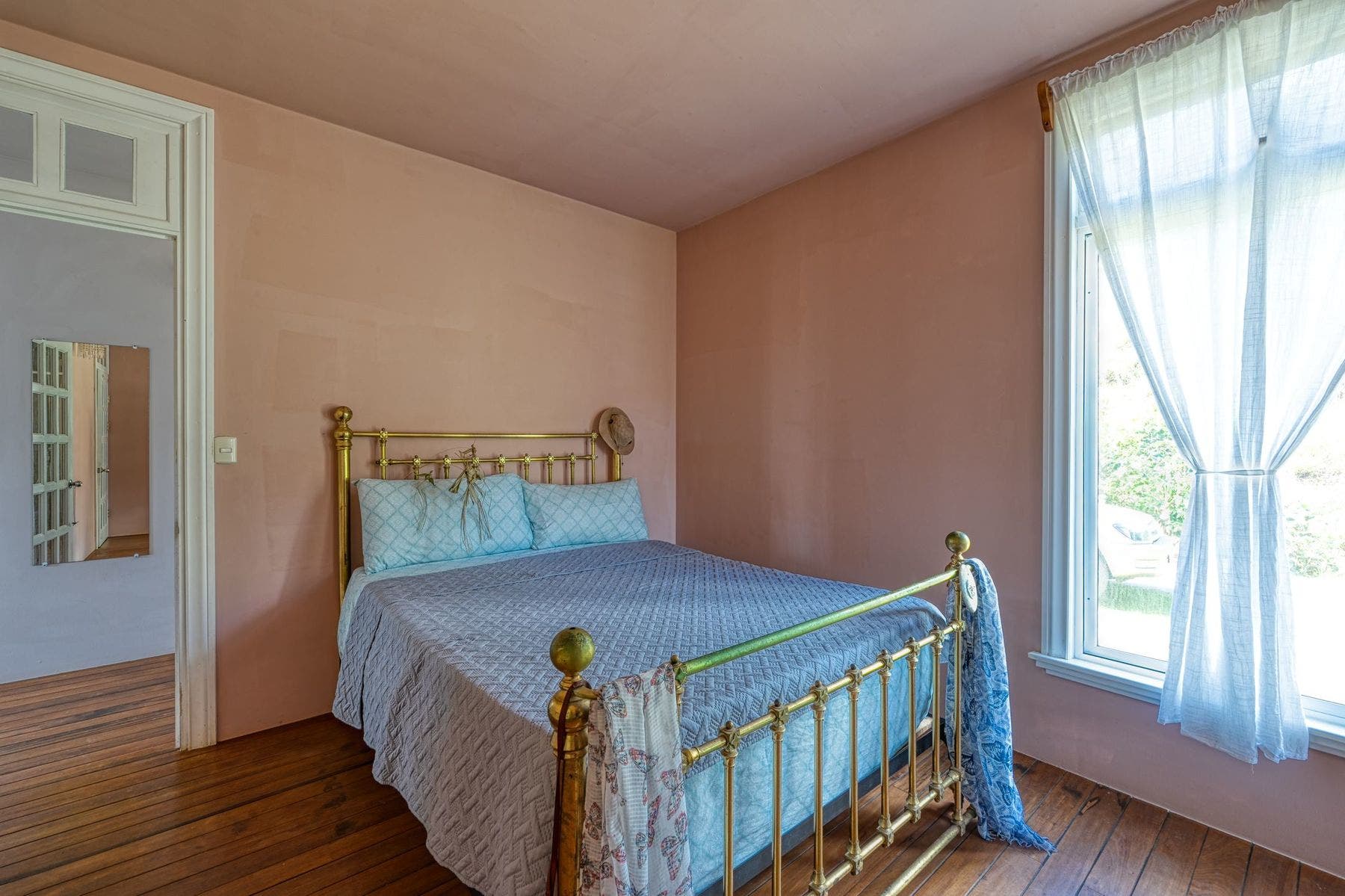 Two House Estate on Sixteen Acres with Mountain Views — photo 18 of 19