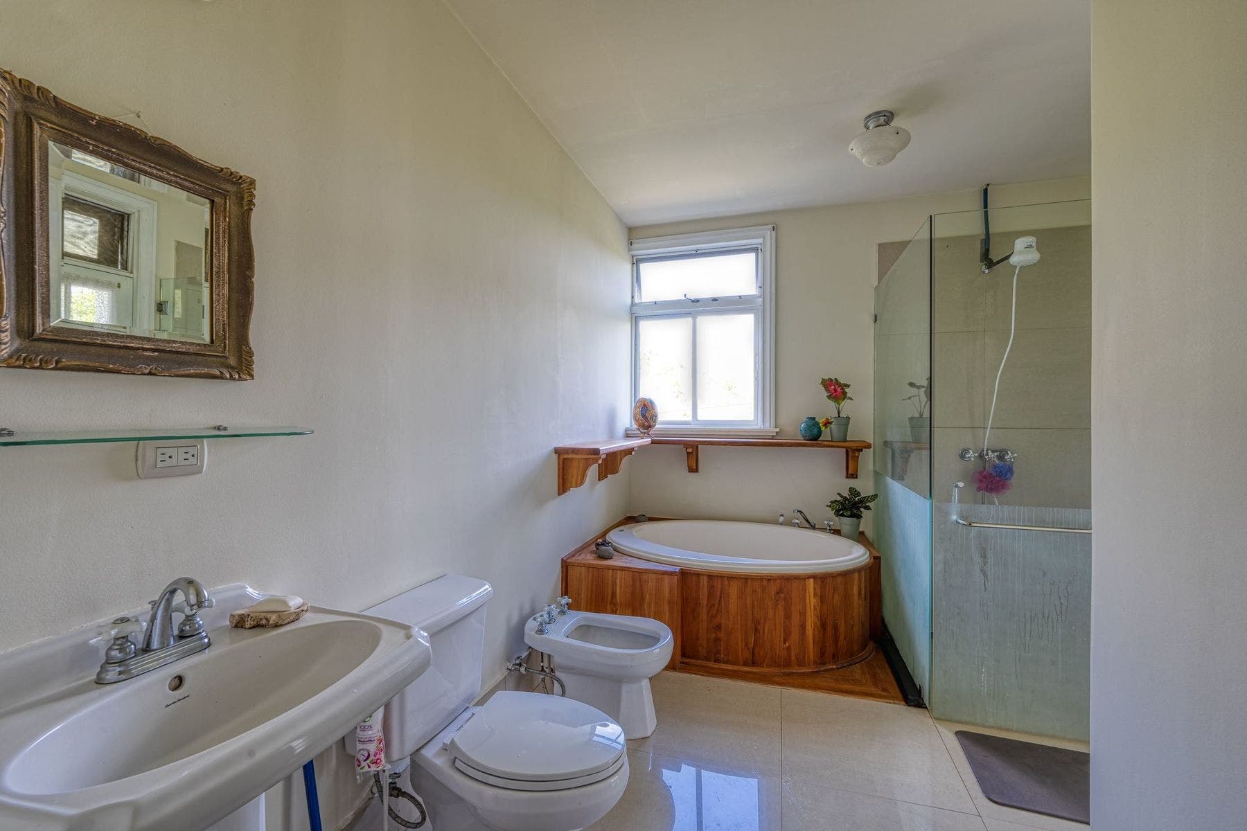 Two House Estate on Sixteen Acres with Mountain Views — photo 19 of 19